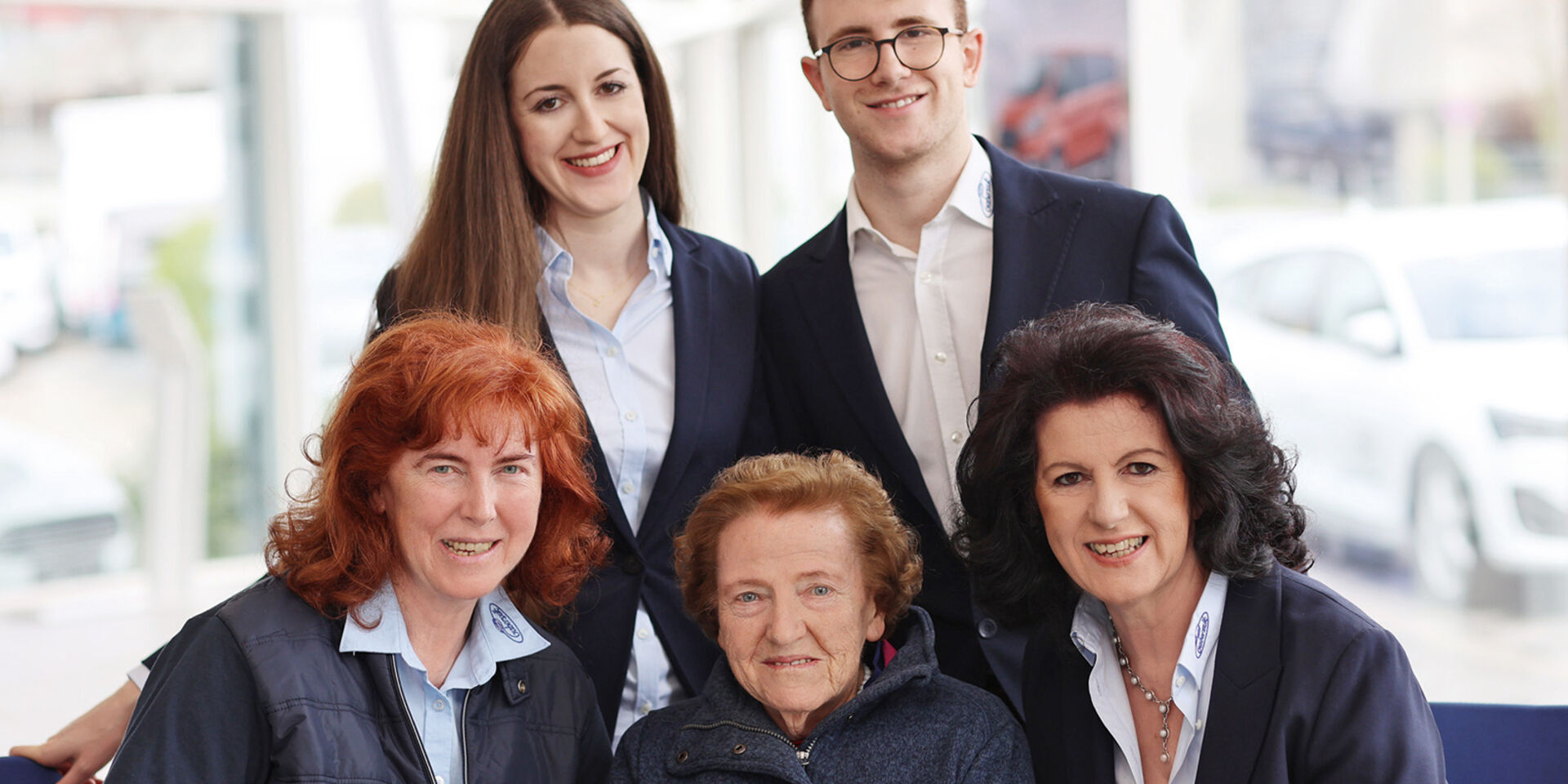 Gruppenfoto der Familie Gaberszik | Credit: Autohaus Gaberszik/Sissi Furgler
