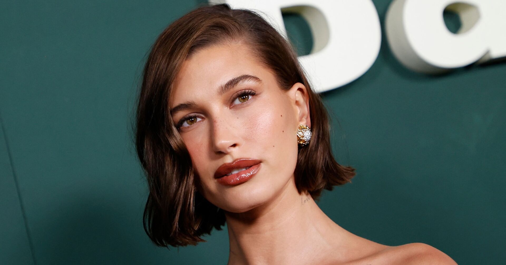 Hailey Bieber