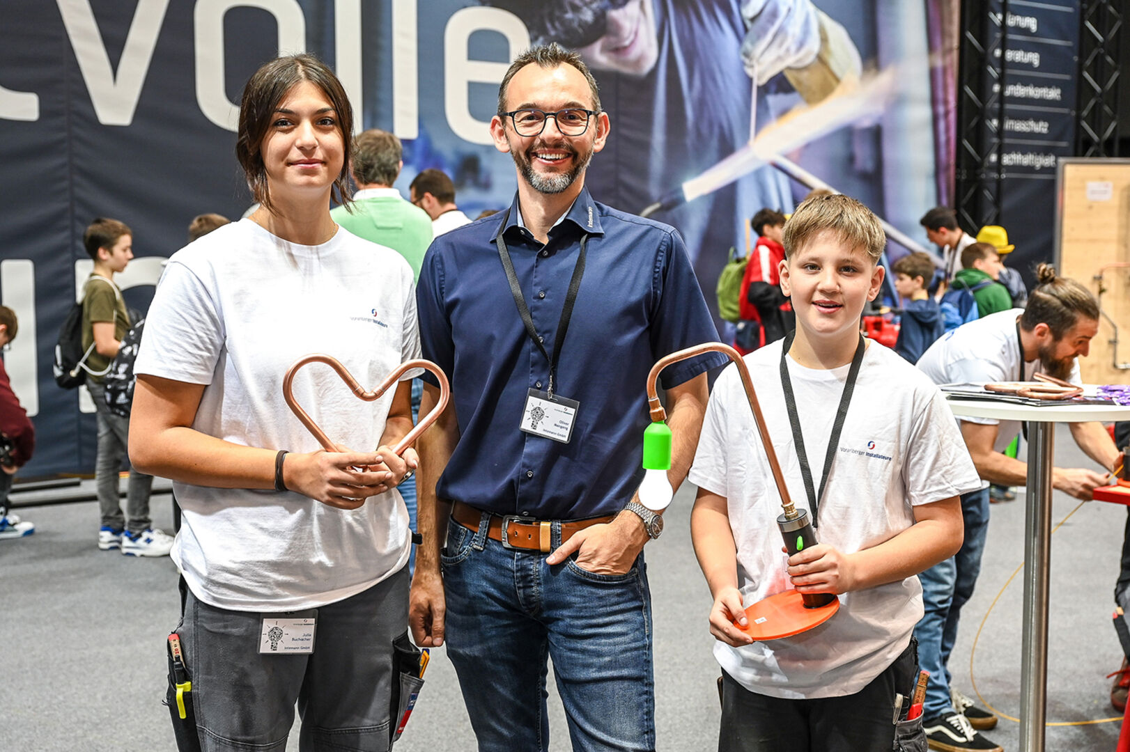 Julia Buchacher, Oliver Mangeng (Innungsausschuß) und Leandro Leitner (alle Vorarlberger Installateure) (v. li.)