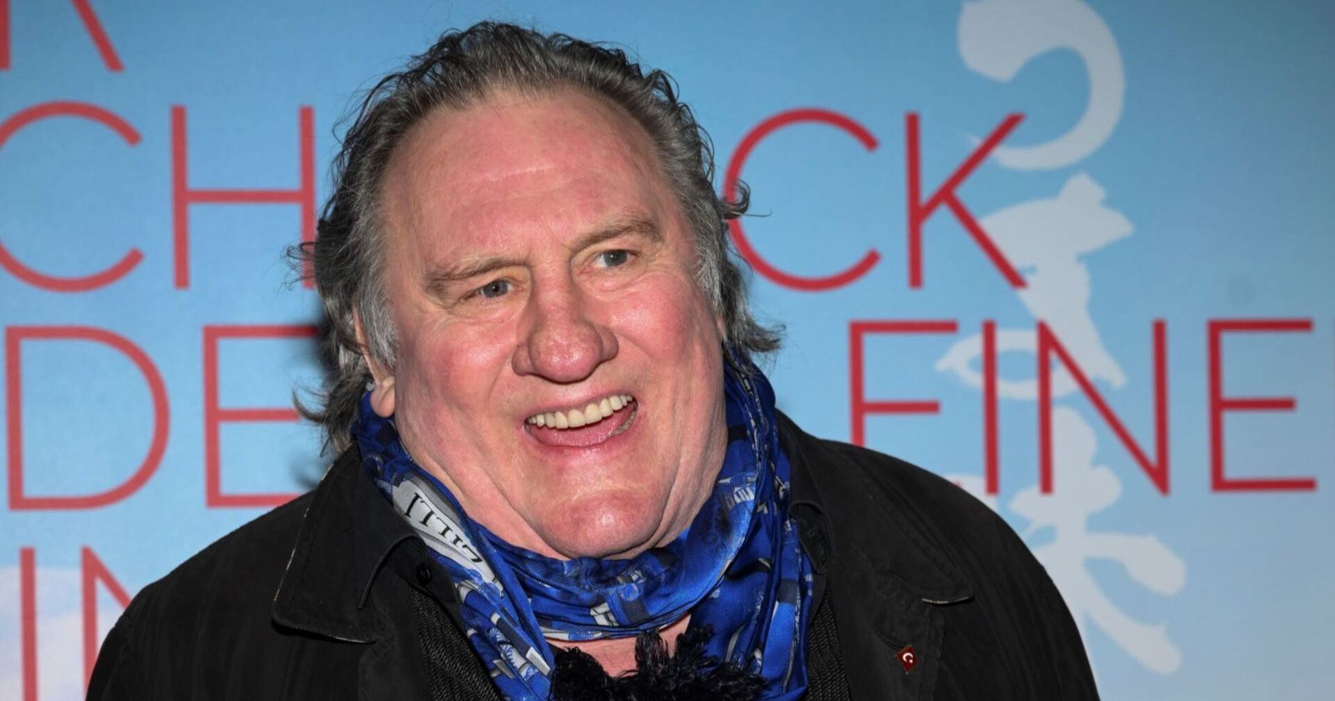 Gerard Depardieu lachend bei einer Filmpremiere in Berlin