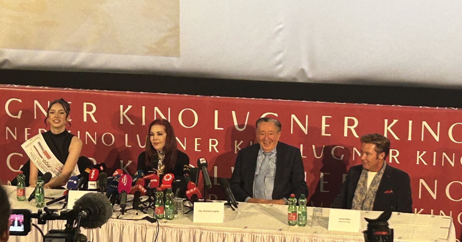 Pressekonferenz in Wien