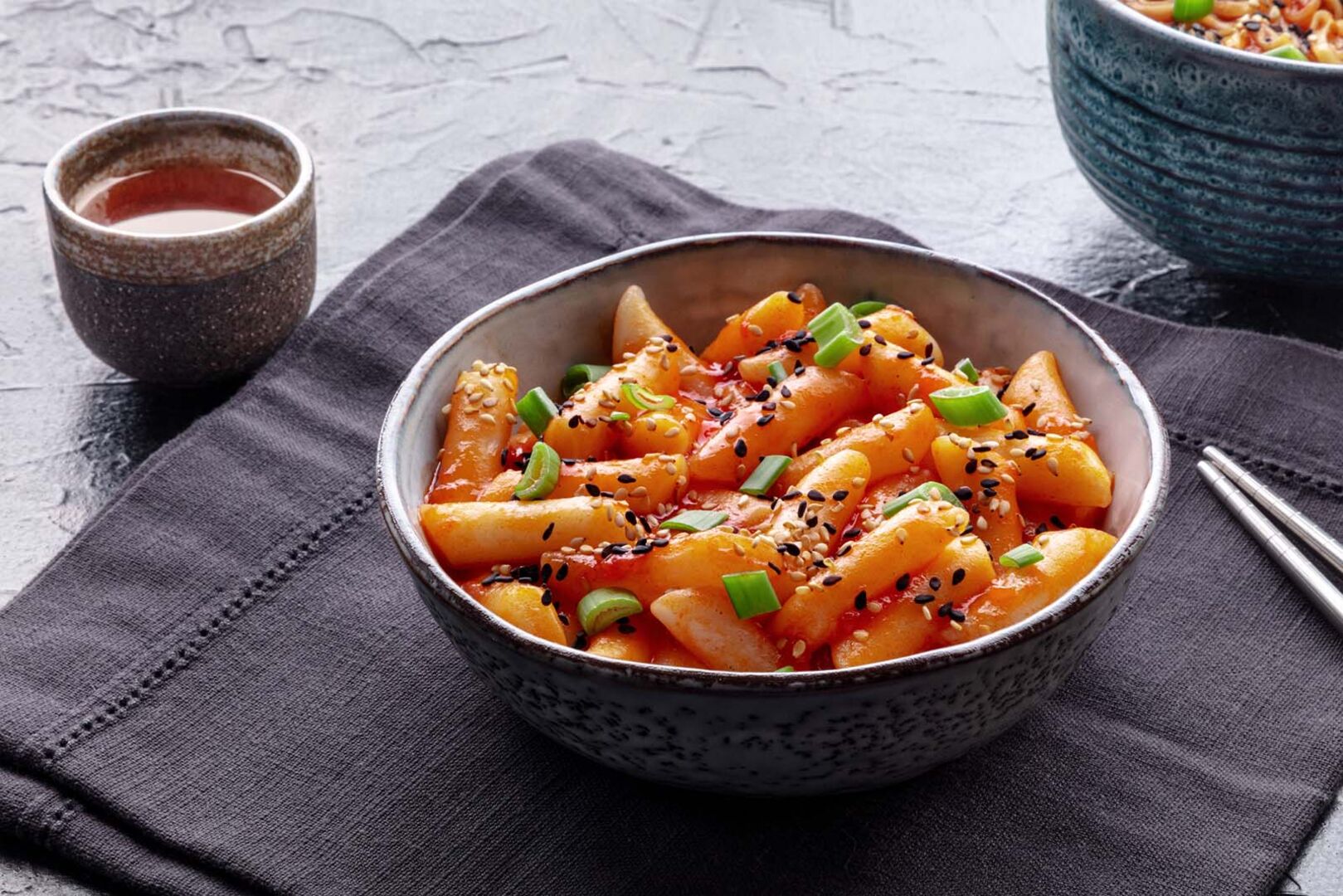 Koreanische Tteokbokki | Credit: iStock.com/Plateresca