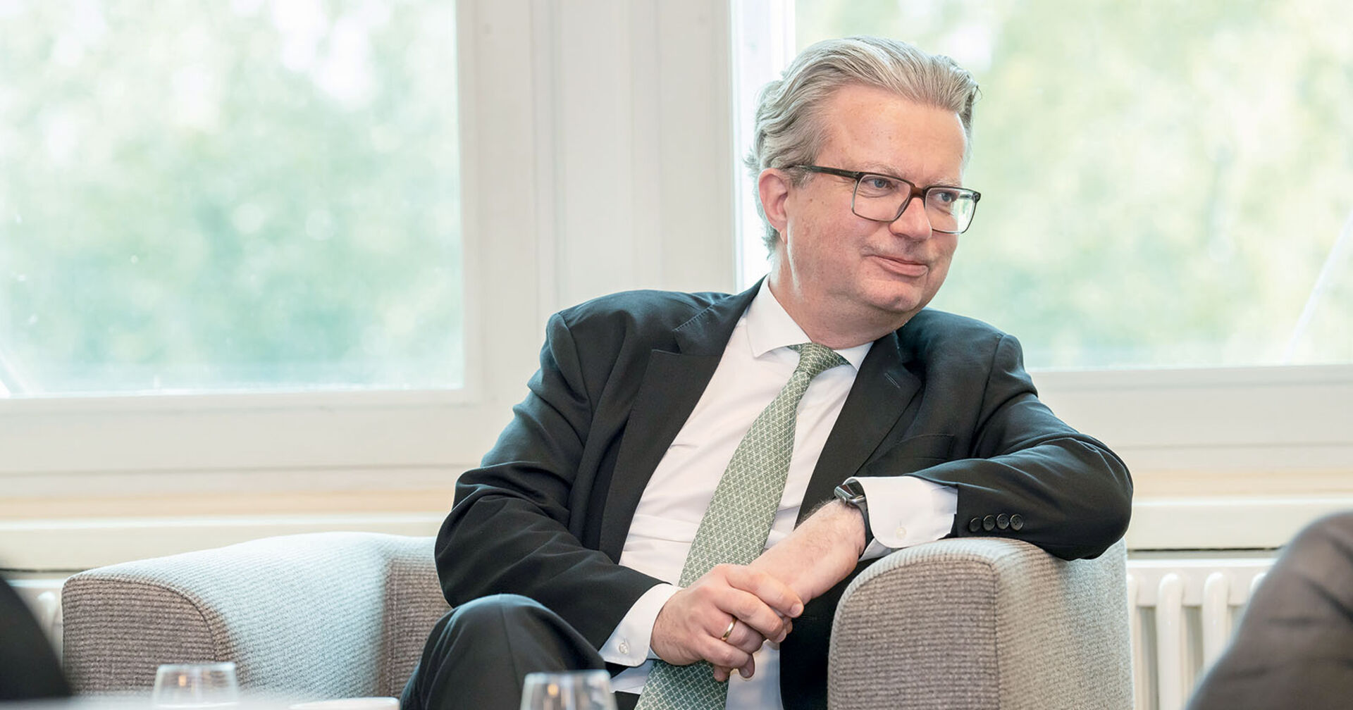 Landeshauptmann Christopher Drexler im Rahmen eines Interviews mit dem Weekend Magazin