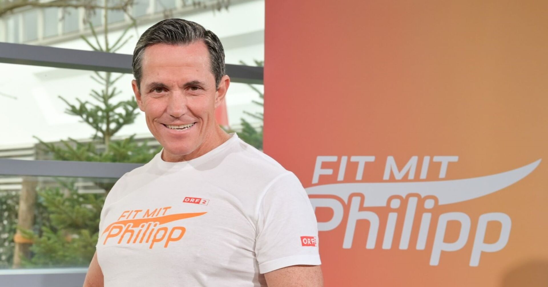 Philipp Jelinek im Studio von "Fit mit Philipp"