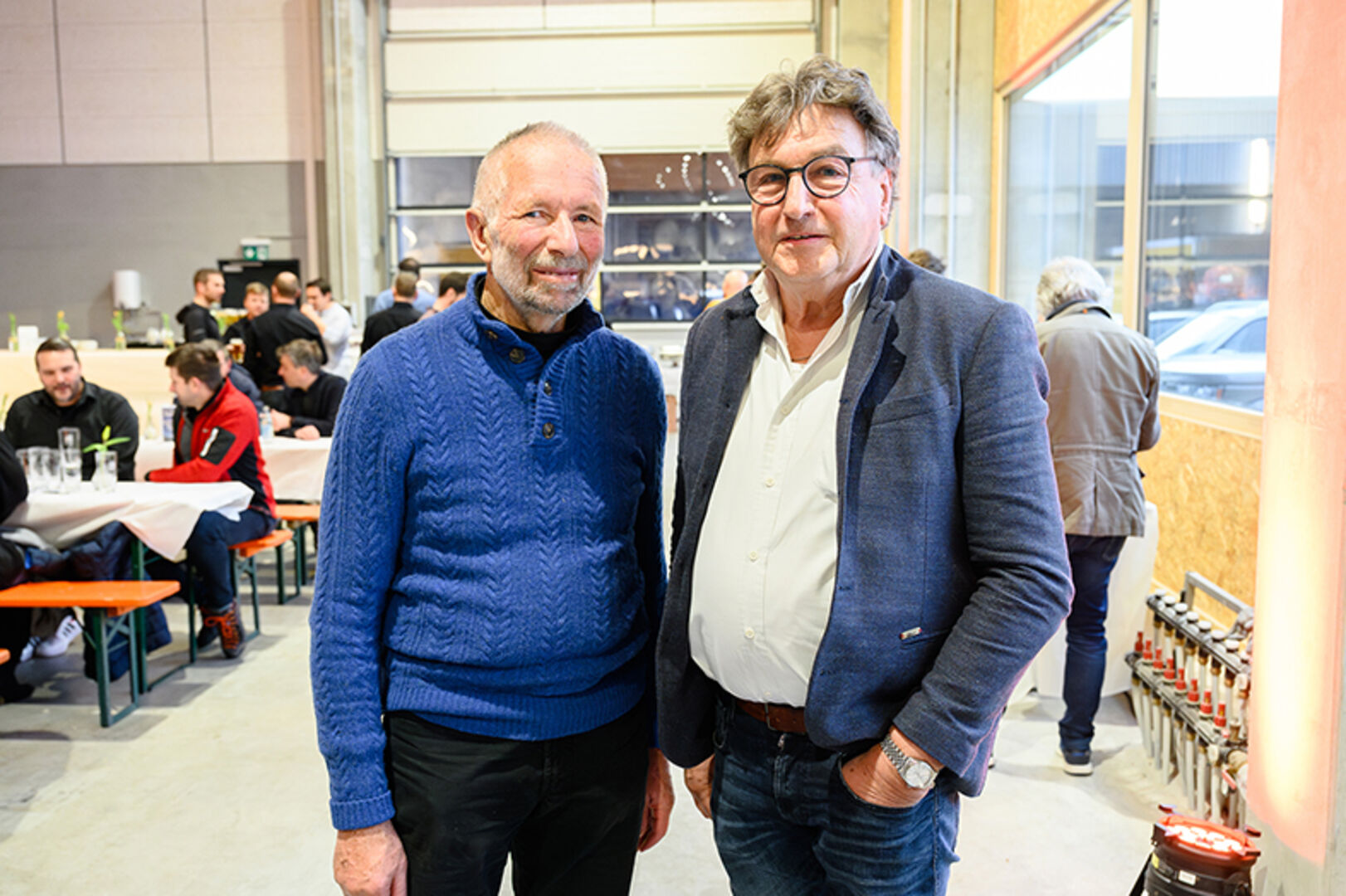 Hubert Hartmann (Gründer holzbau_kunst) und Bundesinnungsmeister Sigi Fritz (v. li.)