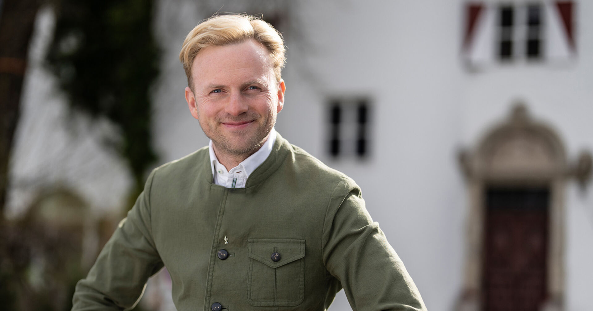 Moderator Willi Gabalier