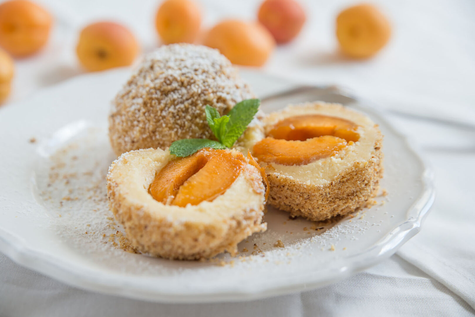 Wachauer Marillenknödel  | Credit: iStock.com/A_Lein