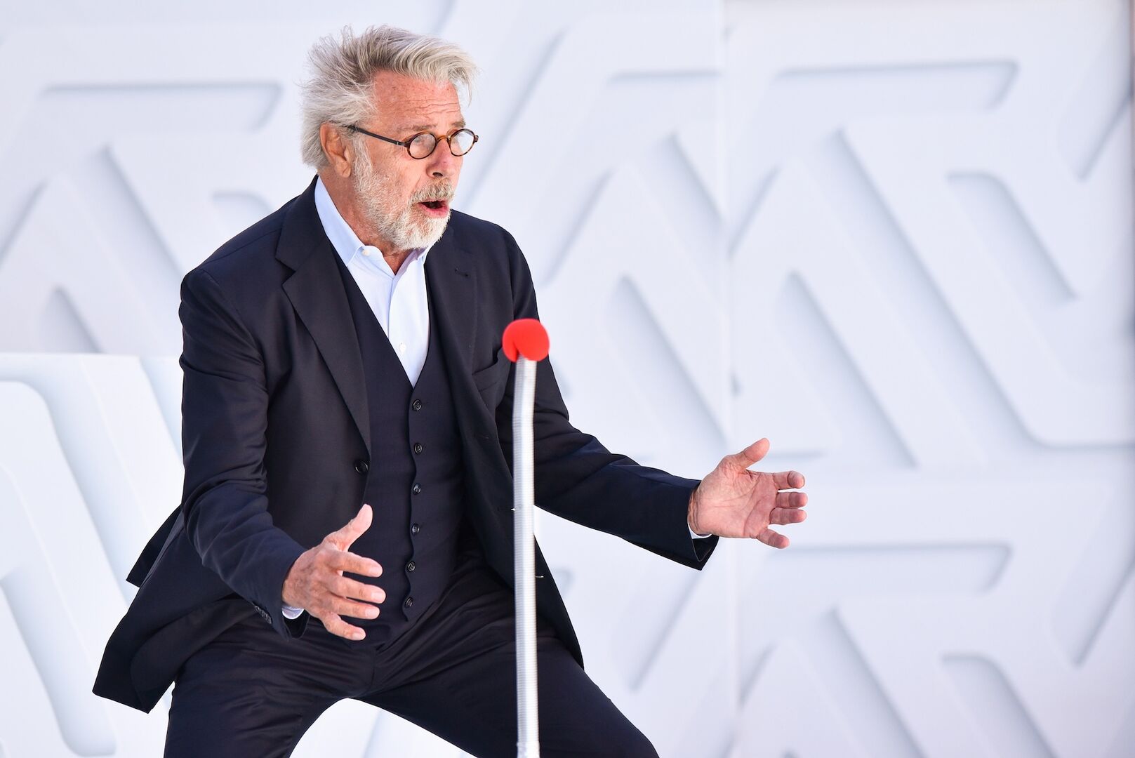 Adi Hirschal