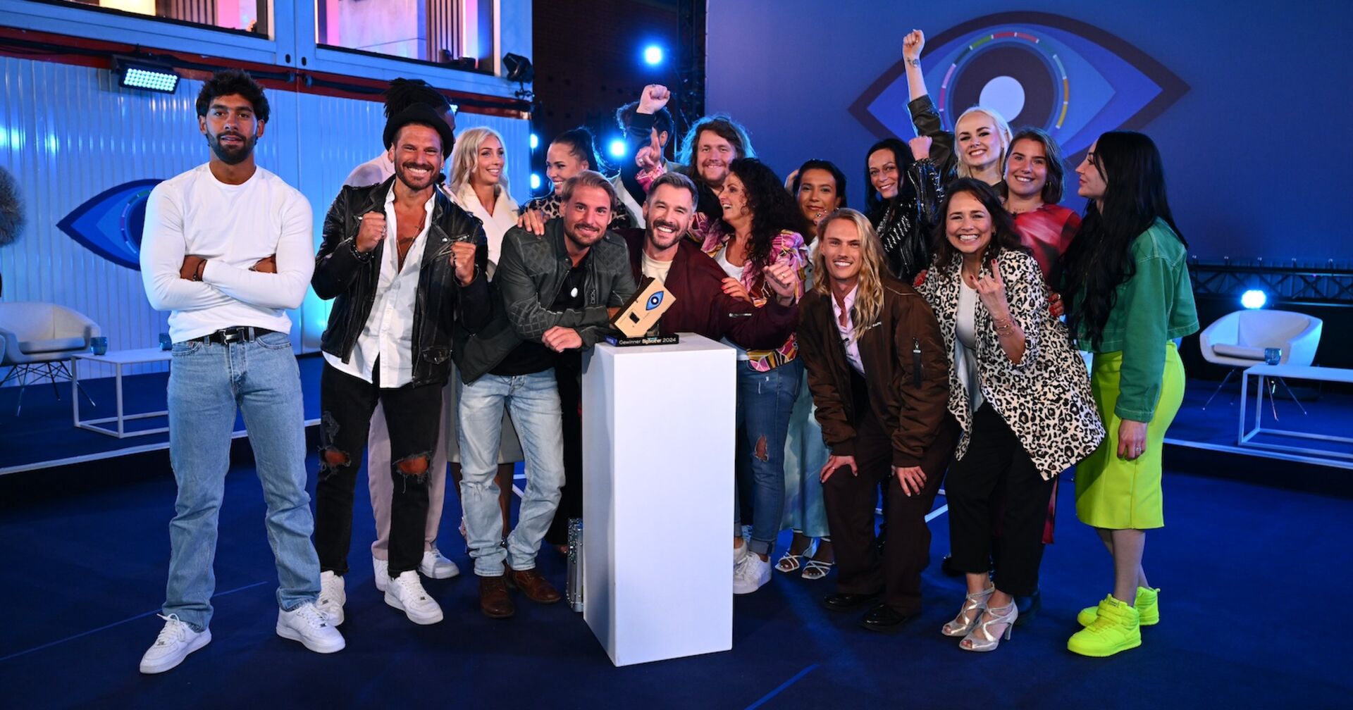 Die Ex-Bewohnerinnen und Bewohner von Big Brother.