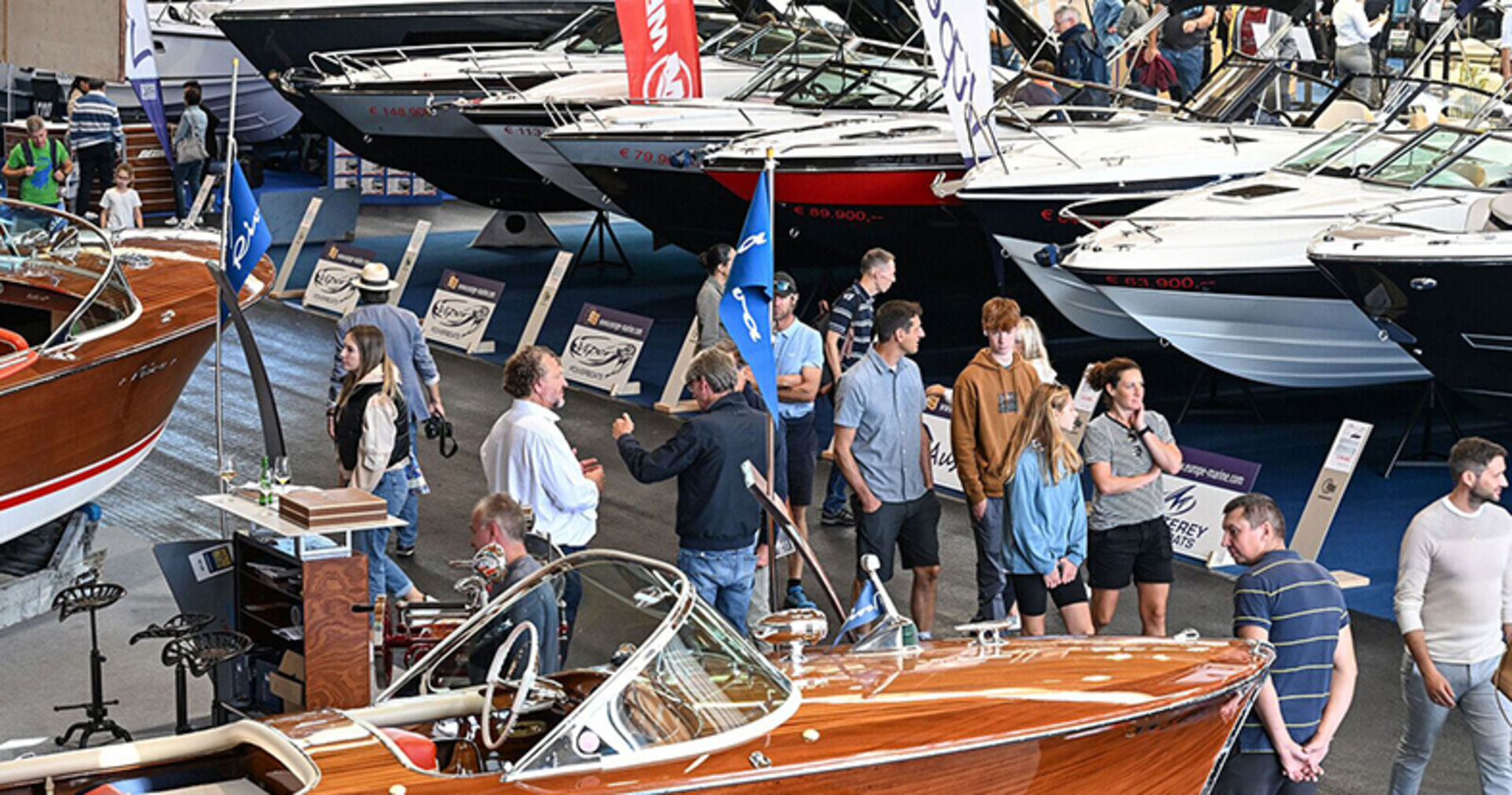 Jedes Jahr im September verwandelt die INTERBOOT die Messehallen in eine aufregende Erlebniswelt für Wassersportliebhabende aller Art.