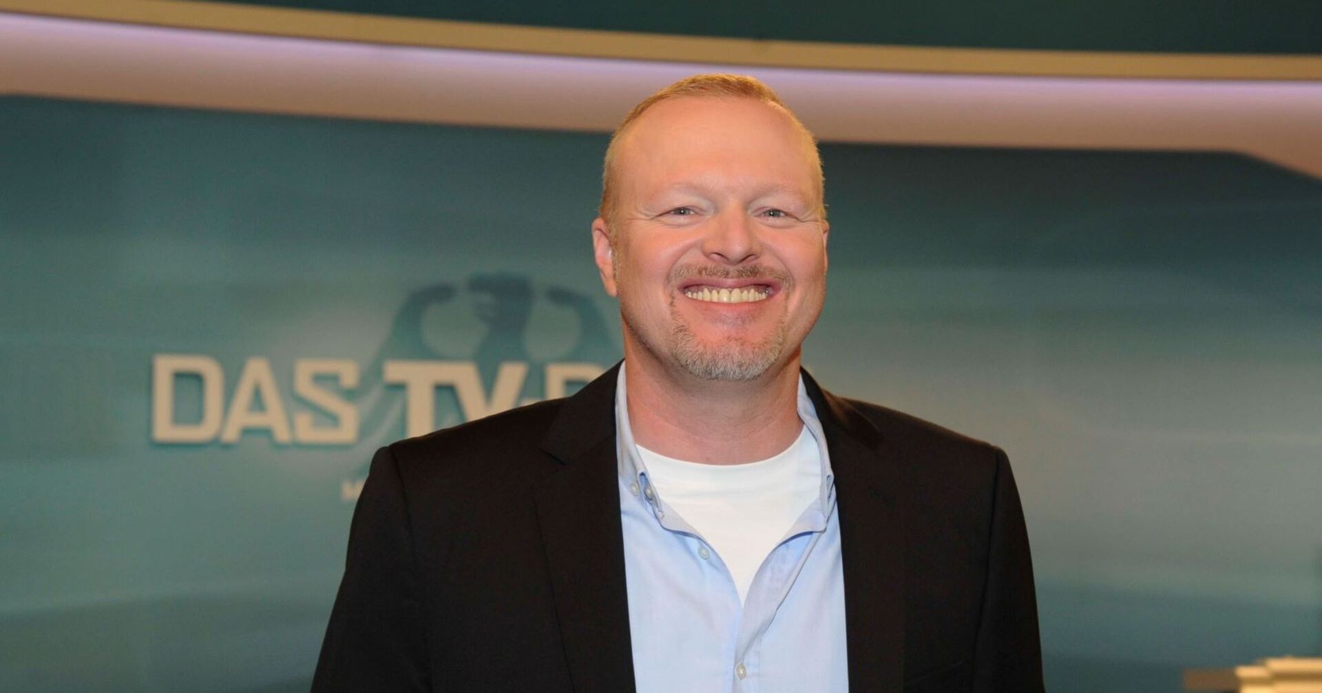 Stefan Raab lächelt.