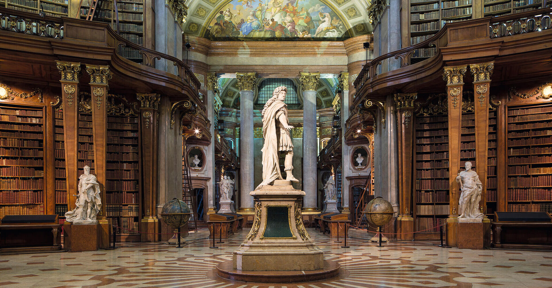 Der Prunksaal in der Nationalbibliothek ist ein Besuchermagnet und kann für besondere Events auch gemietet werden.