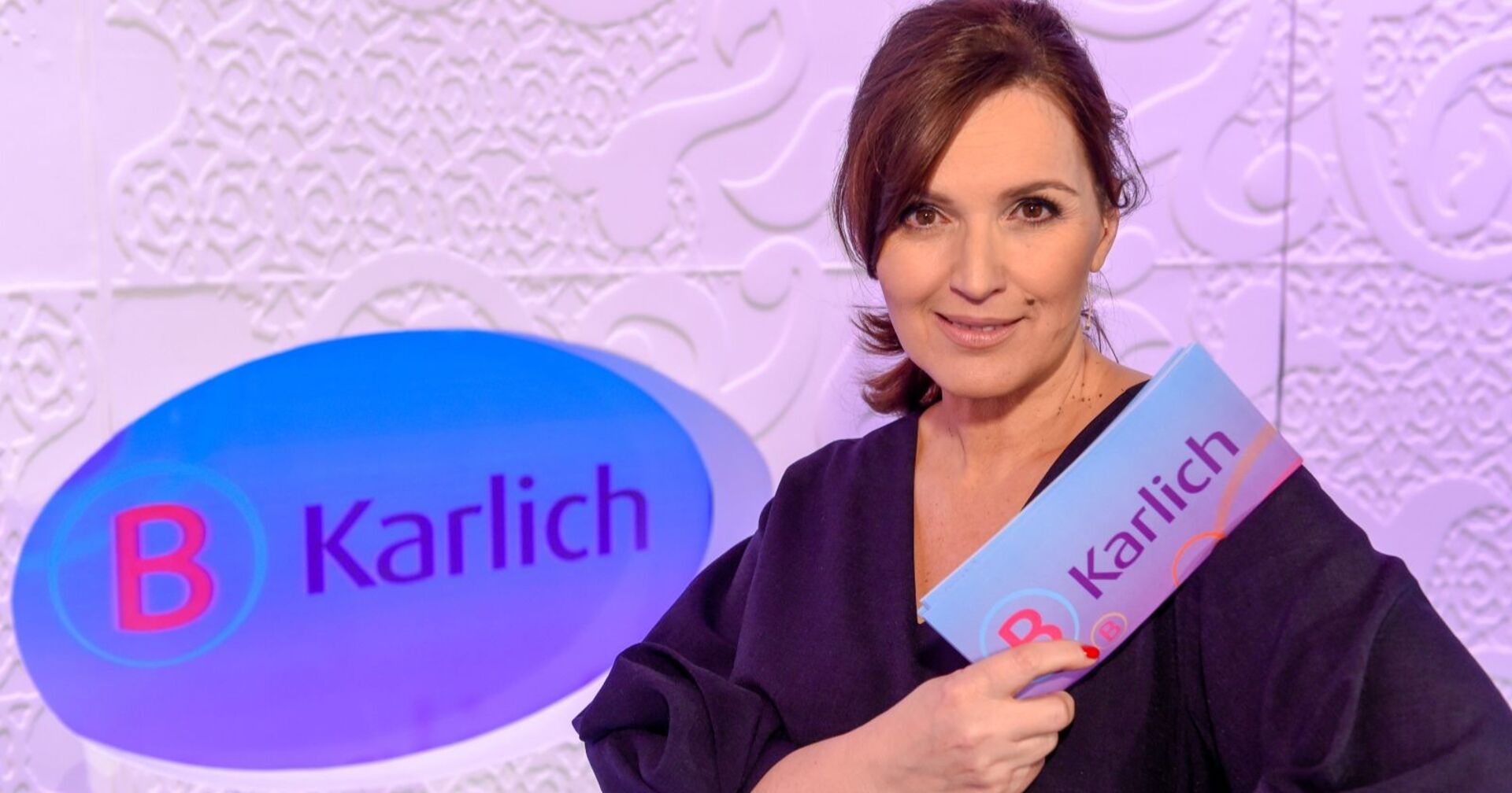 Barbara Karlich in ihrem Studio
