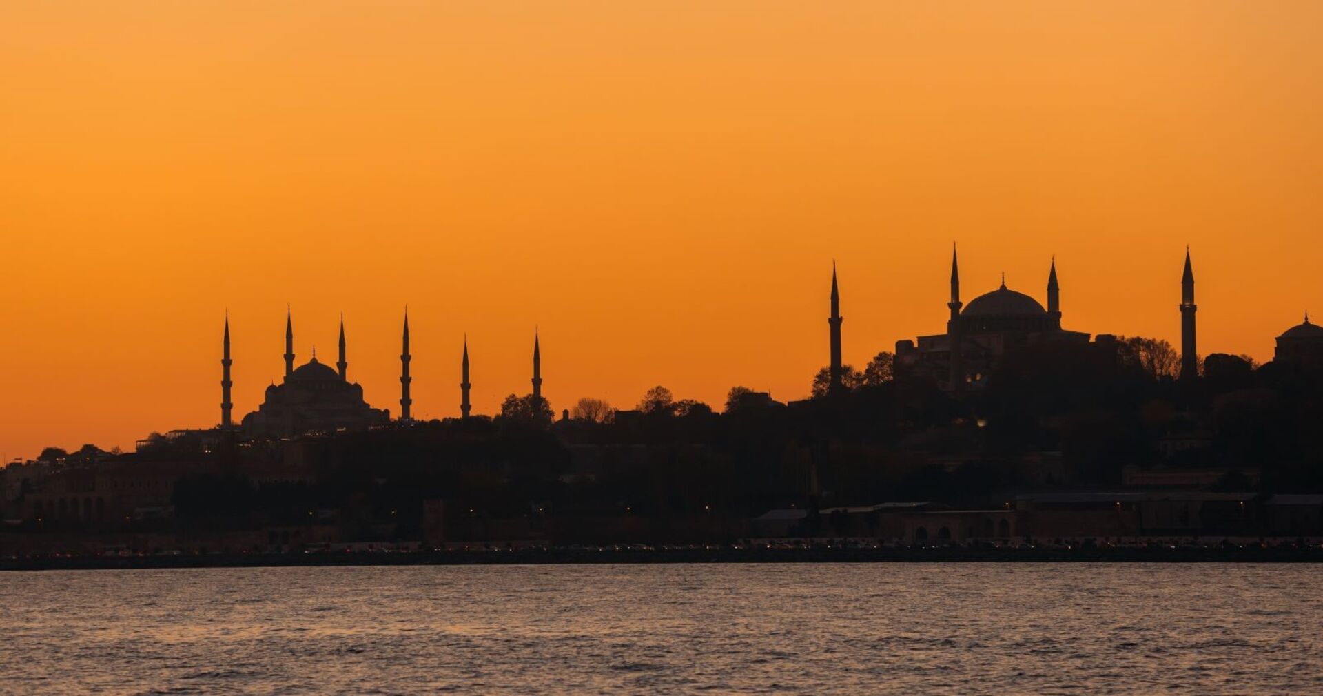 Sonnenuntergang über Istanbul.