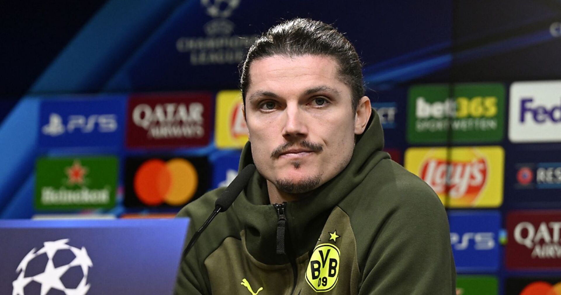 Marcel Sabitzer auf einer Pressekonferenz