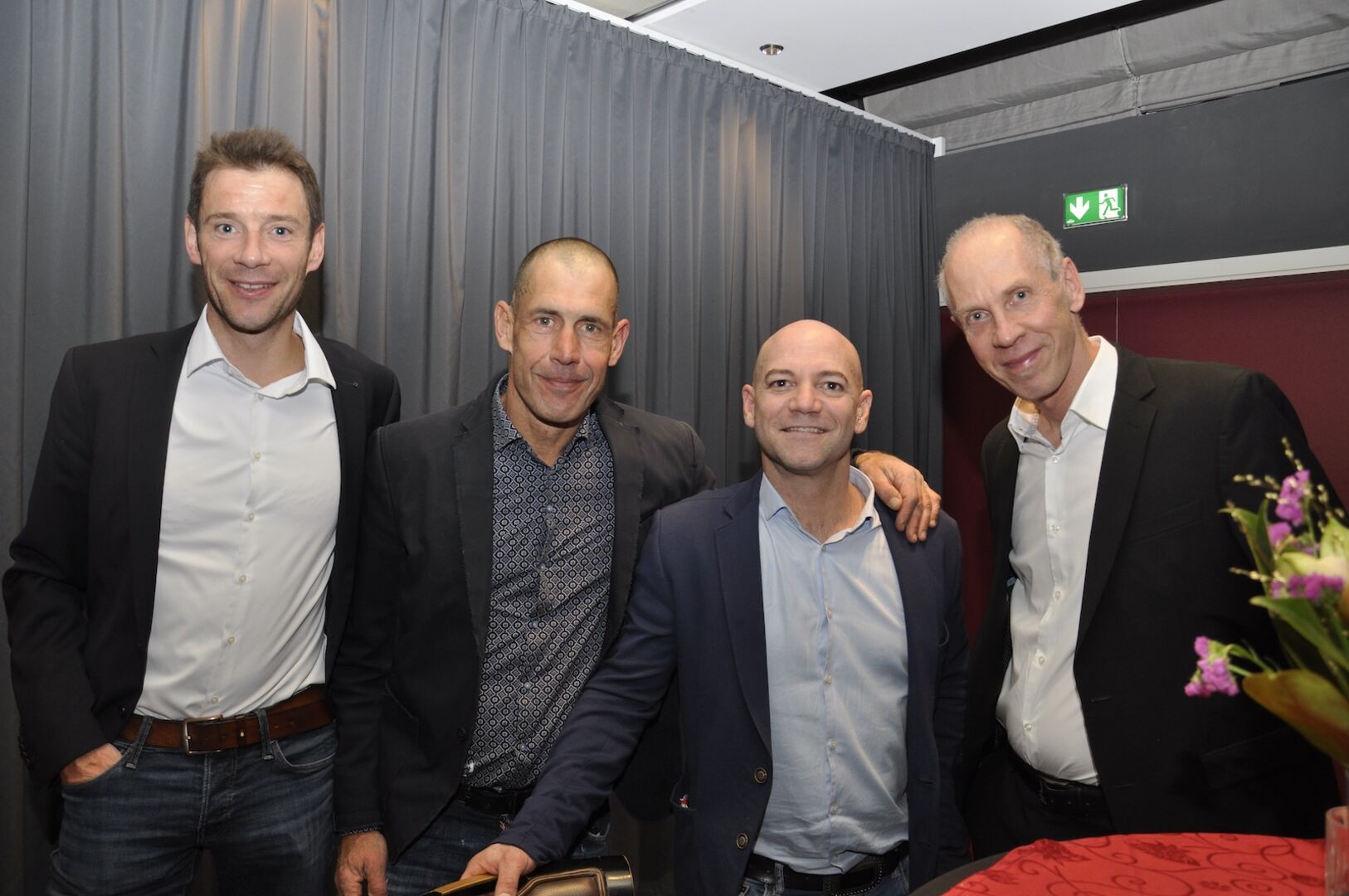 4 Herren