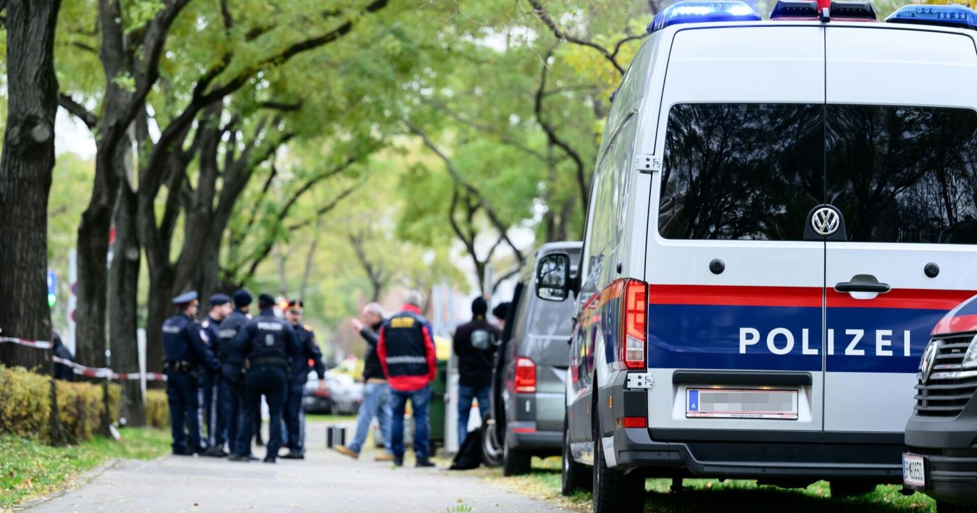 Grund für den Tod des zehn Tage alten Babys soll ein Familienstreit gewesen sein. Die Polizei hat das Baby in einem Müllcontainer in  Nähe der Klinik Favoriten gefunden.