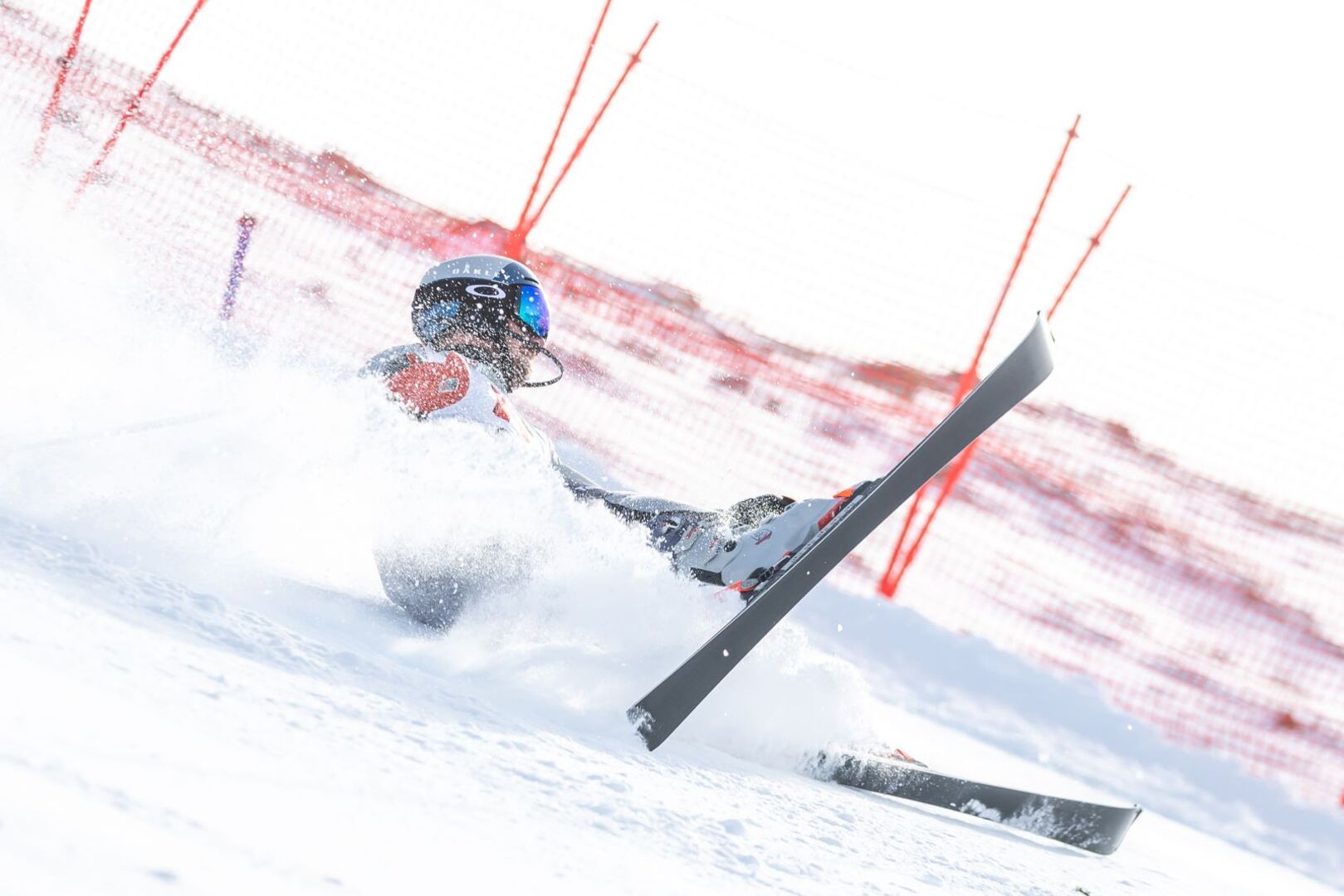 Hirscher ist beim Slalom in Gurgl auf einer Eisplatte ausgerutscht und ausgeschieden.