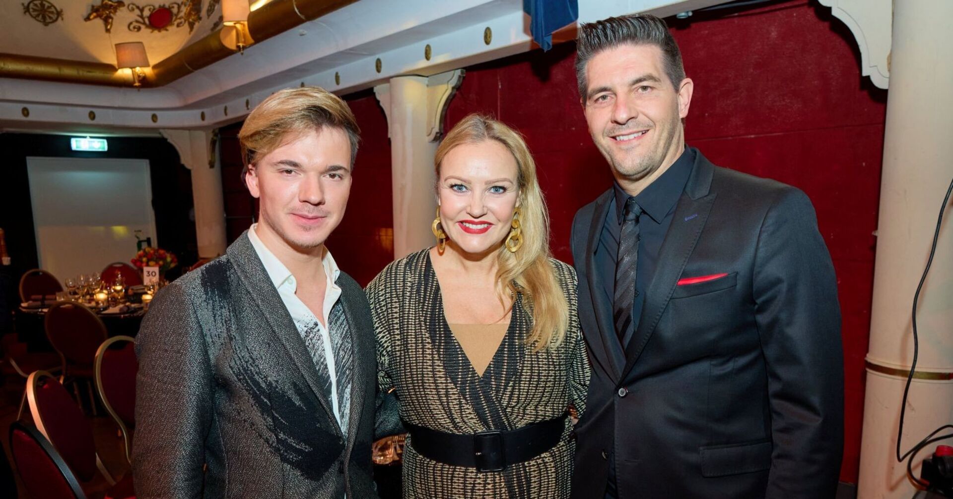 Yuri Revich, Verena Scheitz, Norbert Oberhauser lächeln in die Kamera