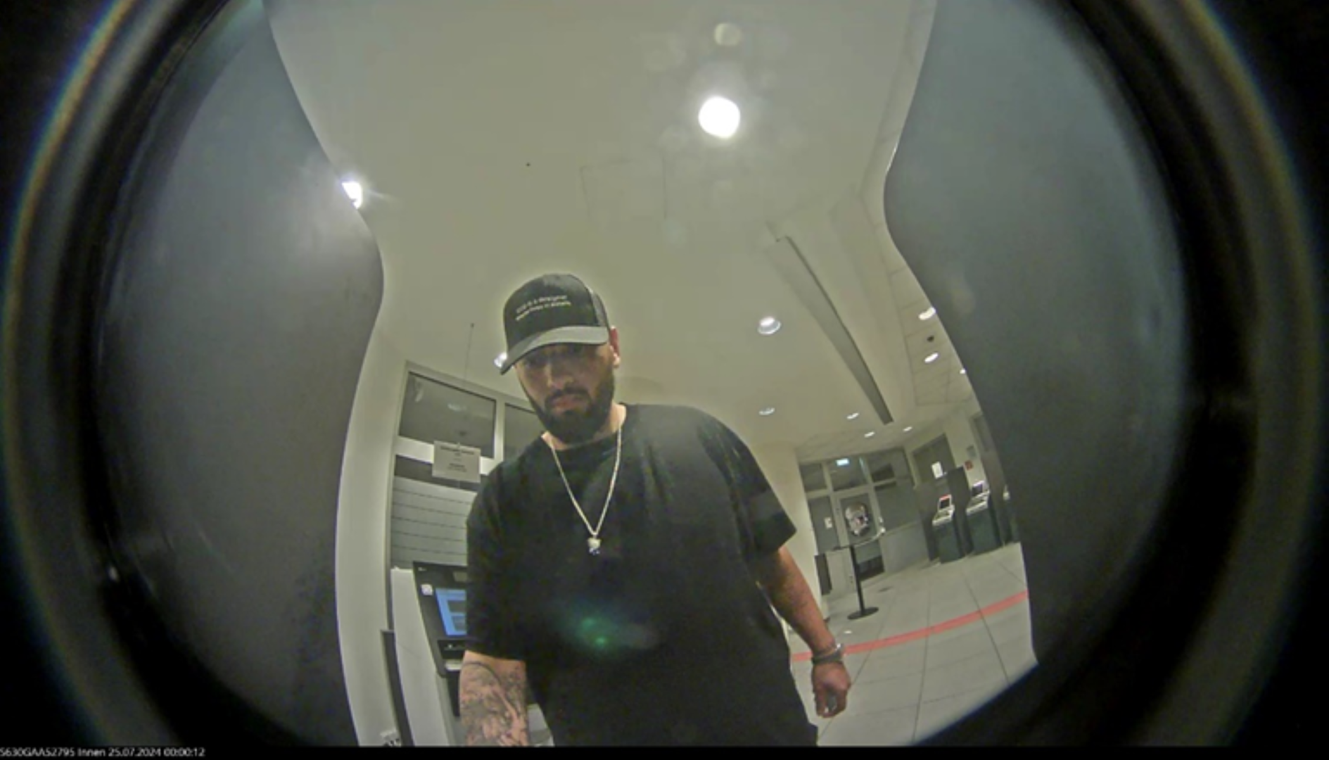 Zweites Fahndungsfoto