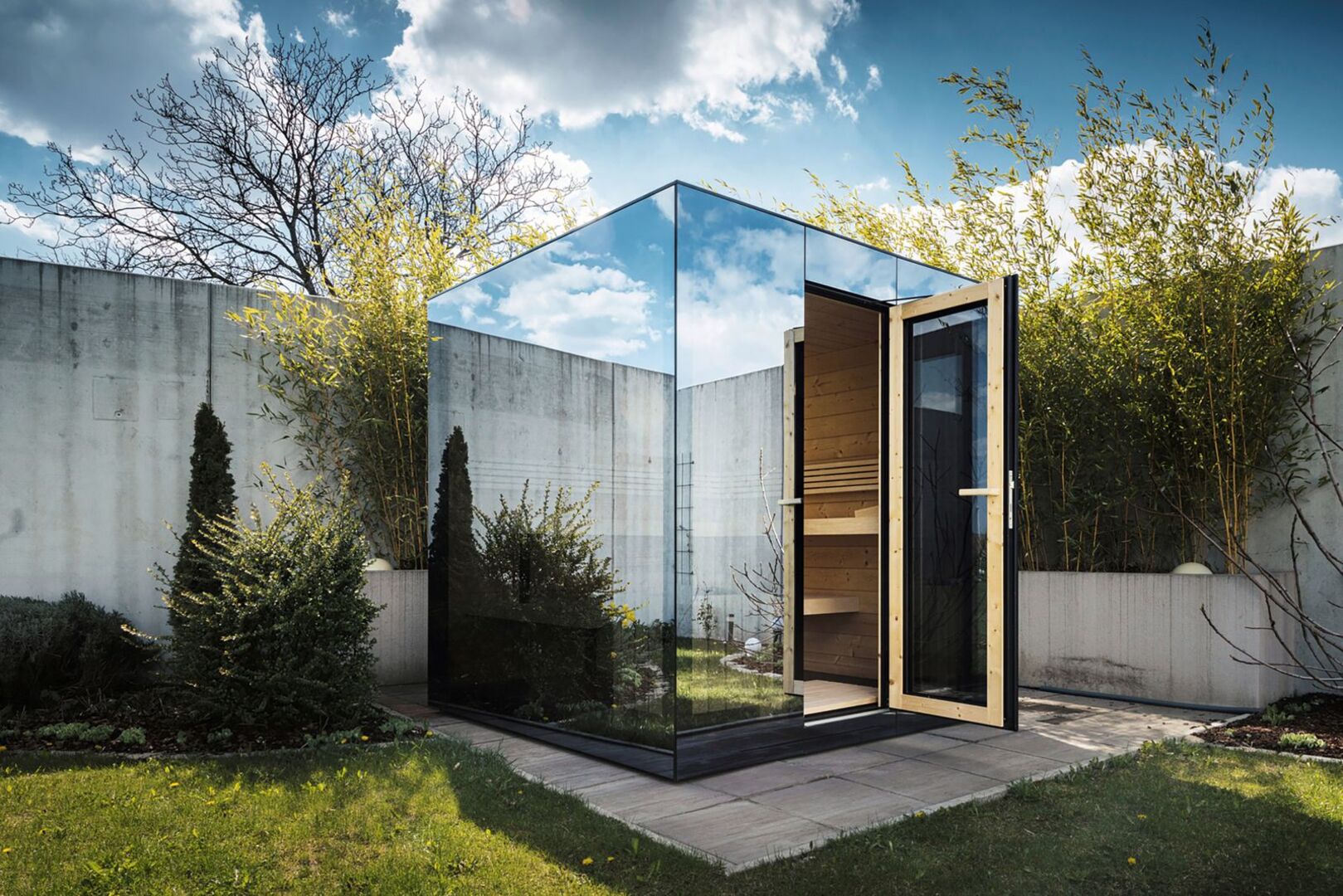 Sauna im Garten