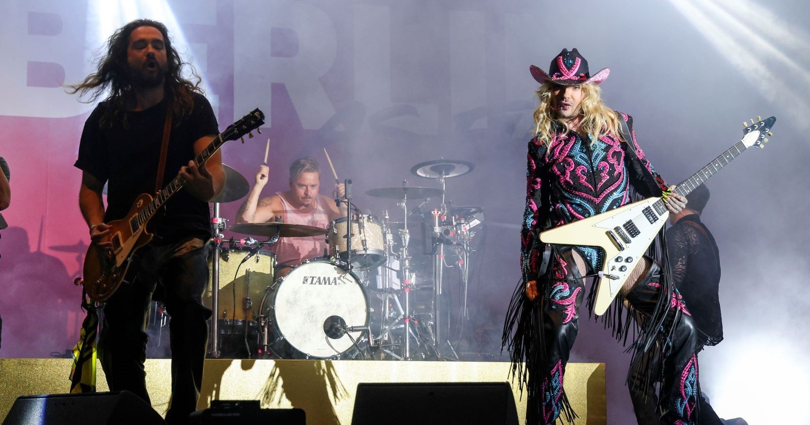 Tokio Hotel auf der Bühne.