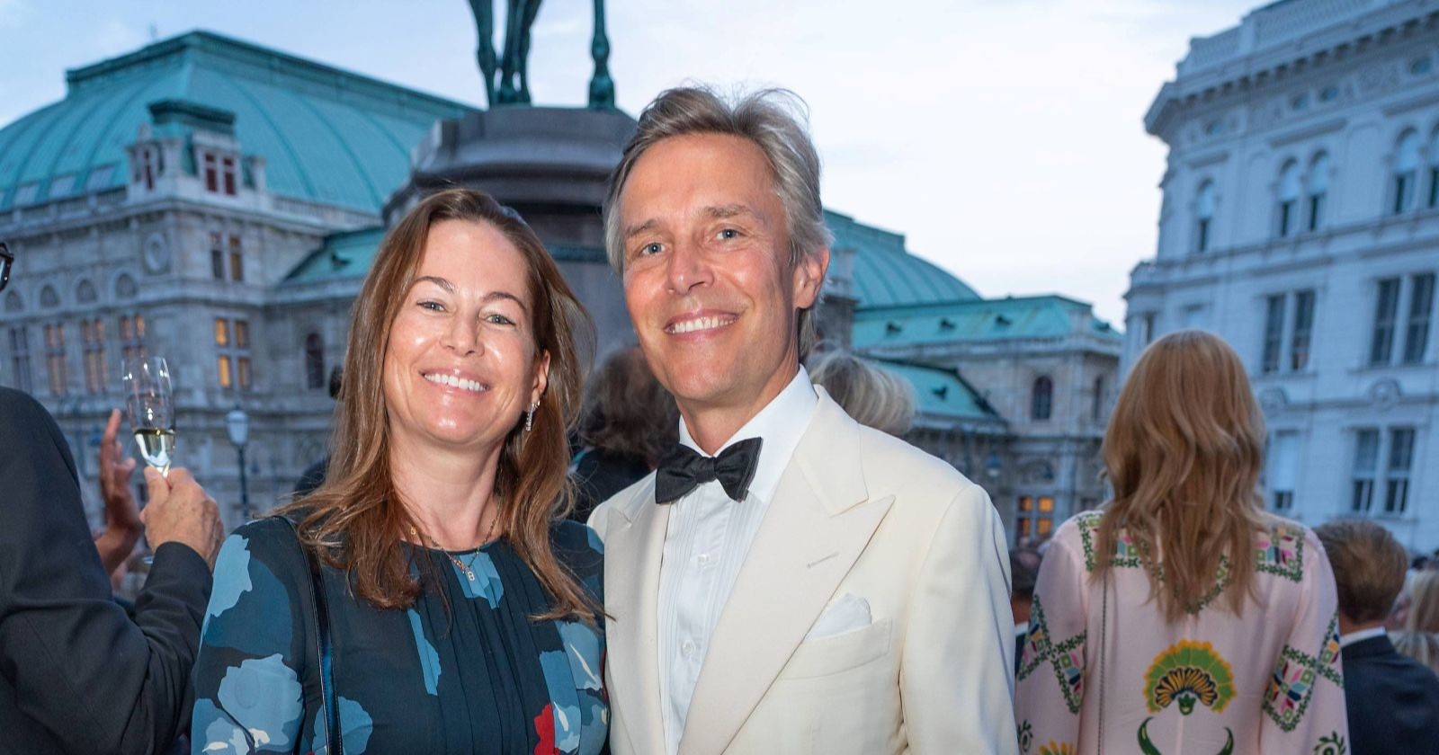 Birgit Lauda und Marcus Sieberer bei der Albertina