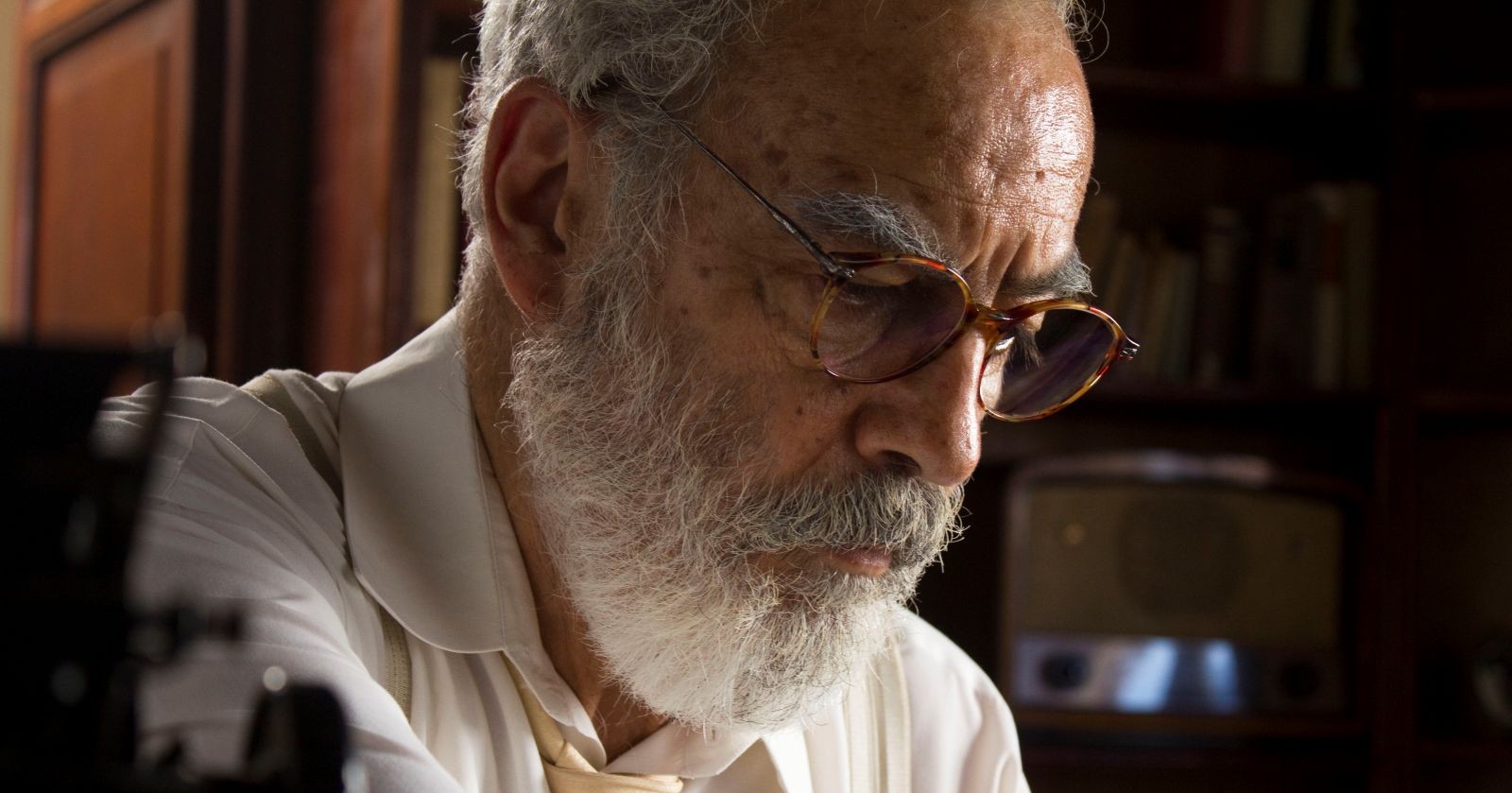 Emilio EchevarrÌa im Film "Memorias de mis putas tristes"