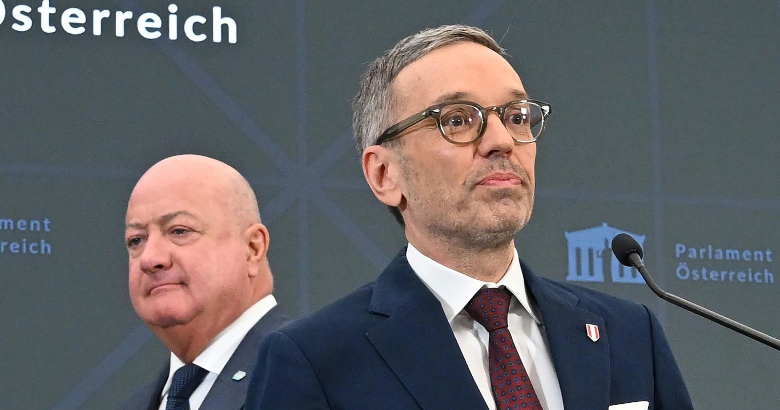 VP-Chef Christian Stocker und FPÖ-Chef Herbert Kickl am Montag, 13. Jänner 2025, anlässlich eines Pressestatements über die Koalitionsgespräche zwischen der FPÖ und ÖVP und ihre Budgetpläne