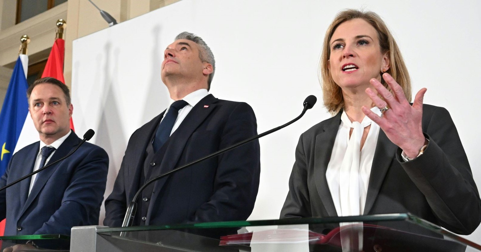 NEOS-Chefin Beate Meinl-Reisinger soll heute den Ausstieg aus den Gesprächen verkünden.