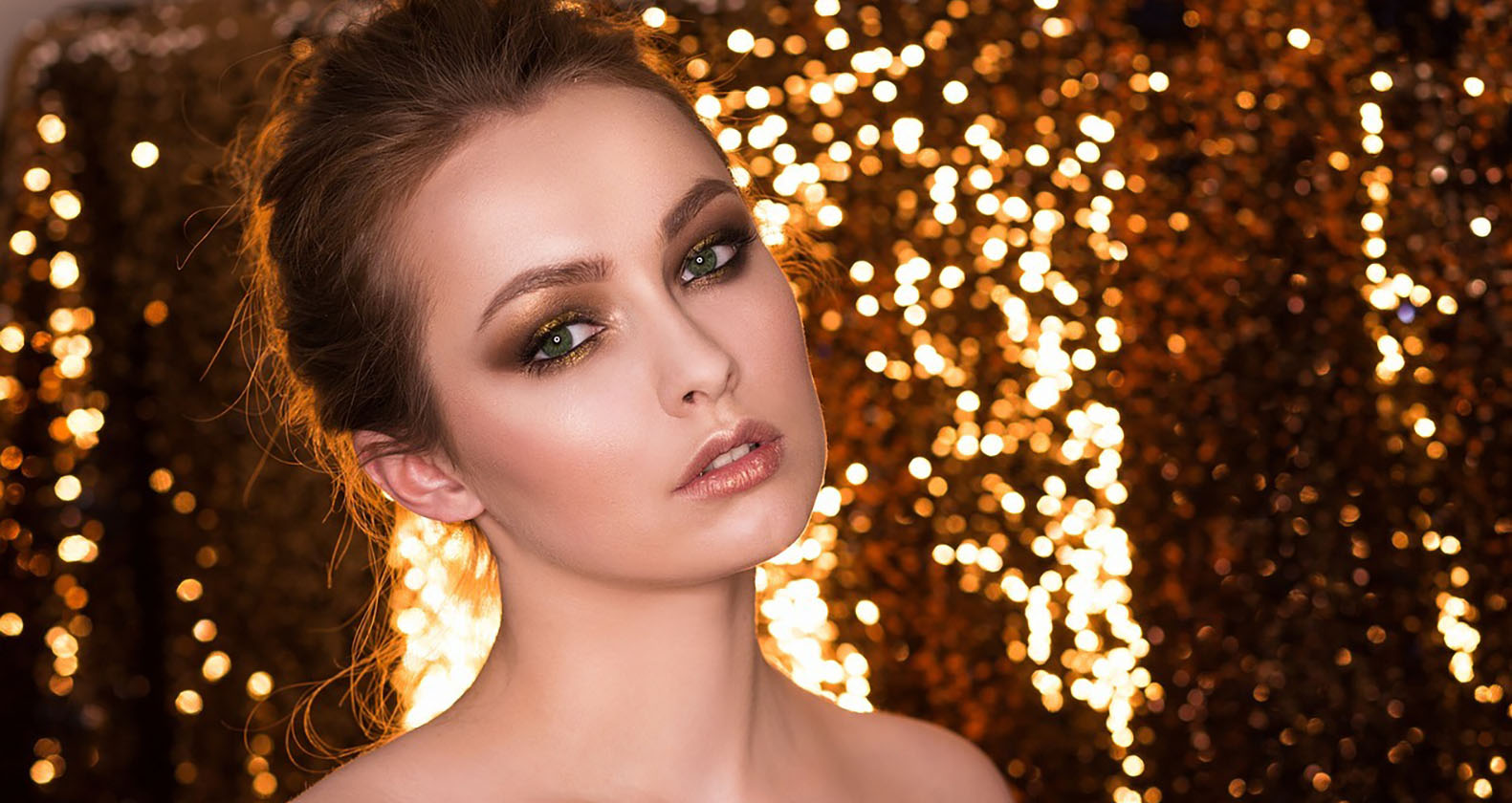 Frau mit Luxus-Make up | Credit: pixabay.com/Gromovataya