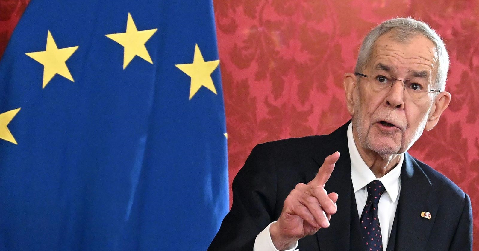 Alexander Van der Bellen