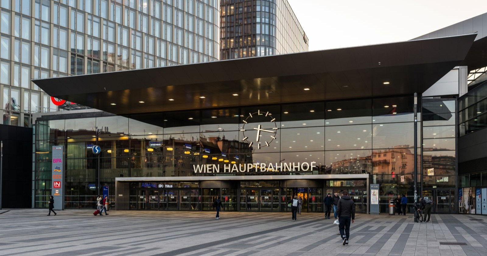 Der Wiener Hauptbahnhof wurde am Montagnachmittag evakuiert.