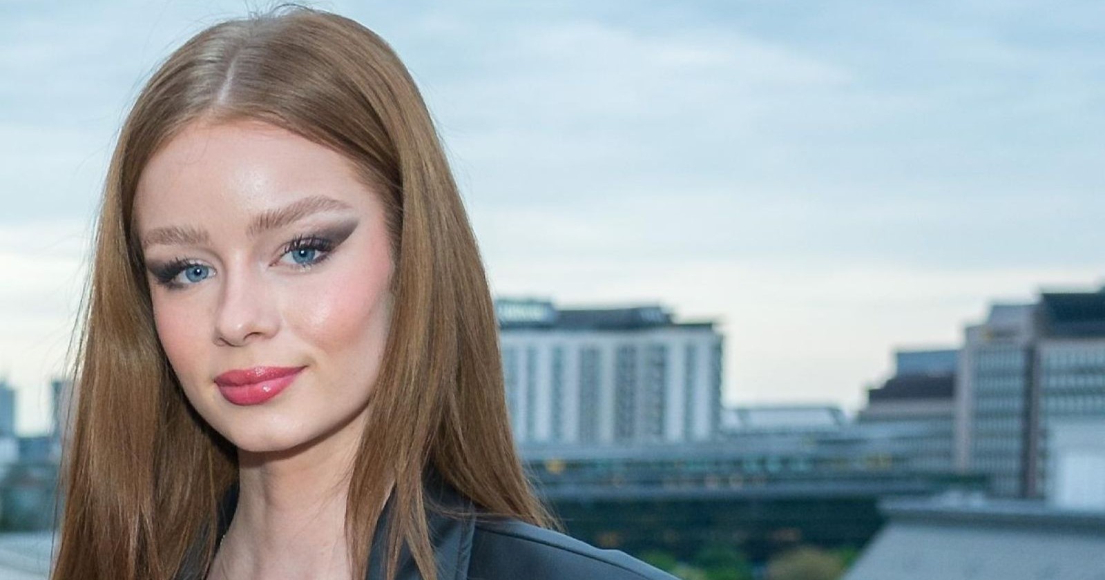 Zoe Salome Saip lächelt