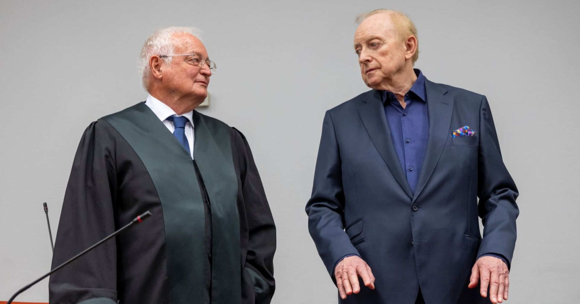 Alfons Scuhbeck vor dem Landgericht München mit seinem Anwalt Hans-Joachim Eckert