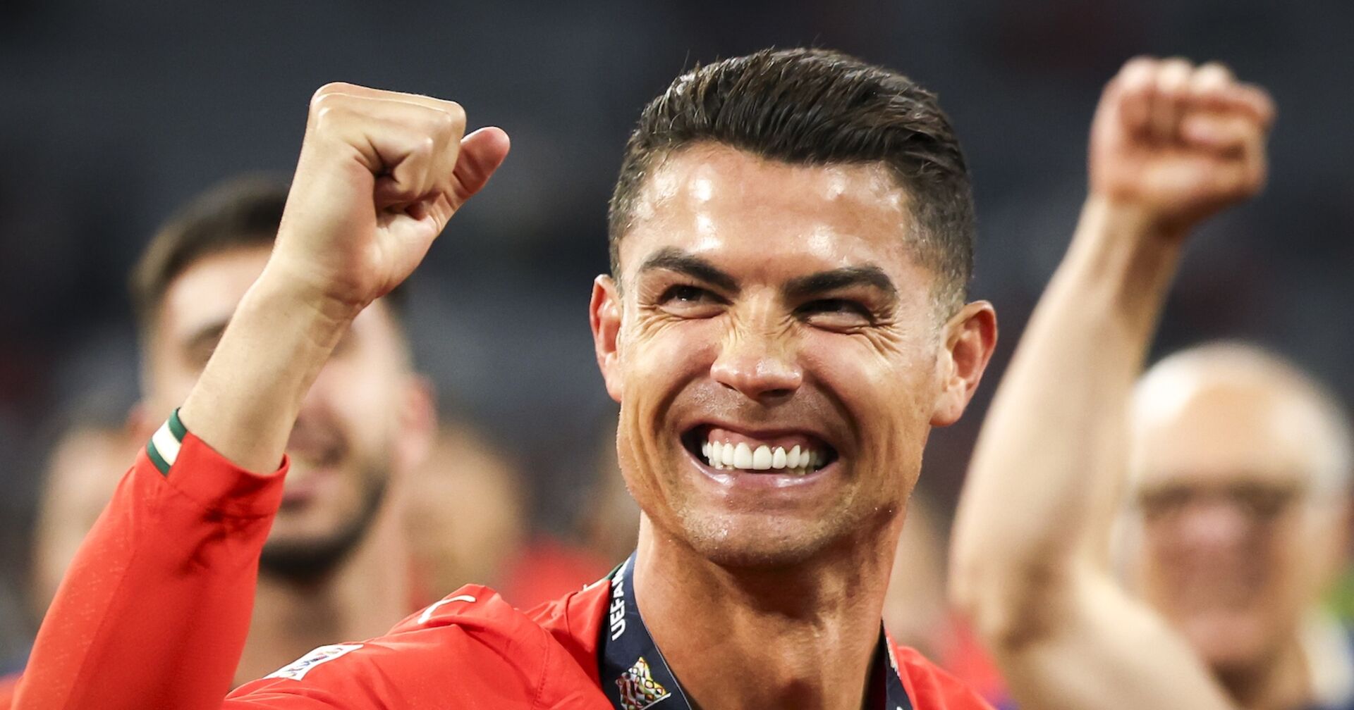 Cristiano Ronaldo ist nicht wie angekündigt am Freitag, sondern bereits Donnerstag in Salzburg gelandet