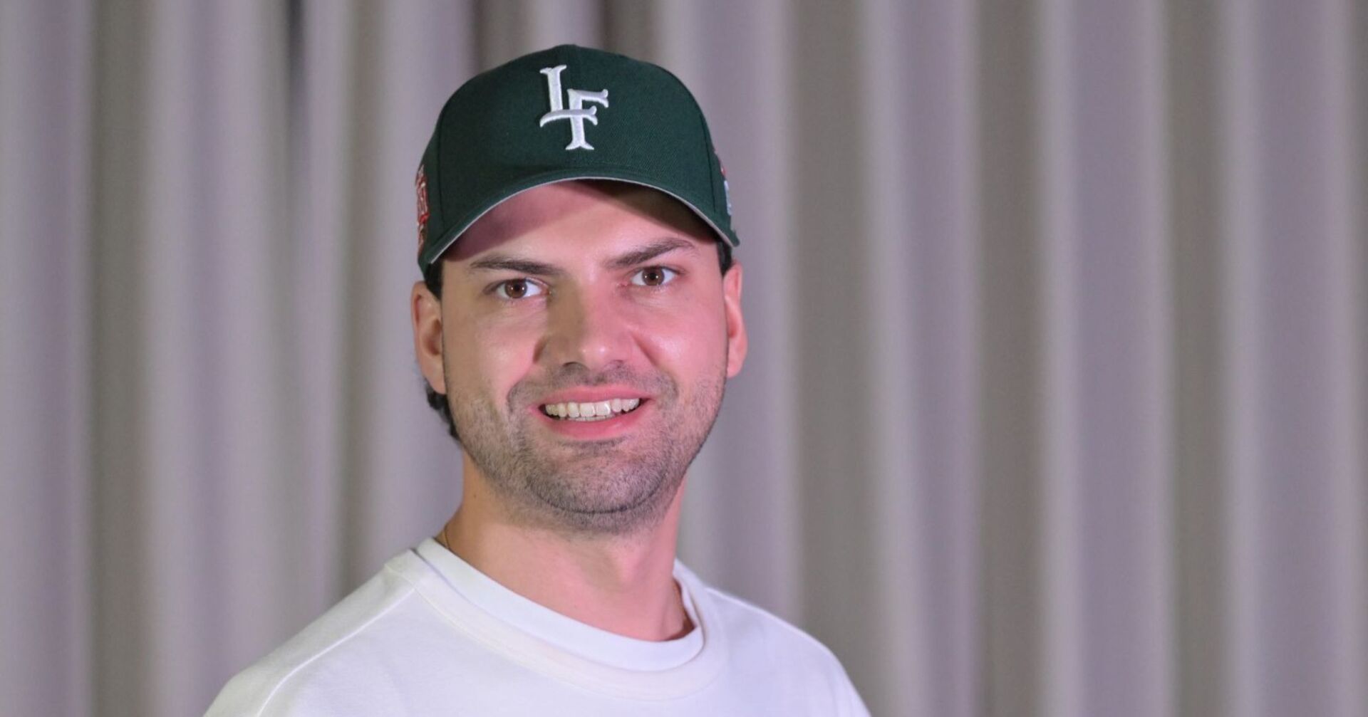 Jimi Blue Ochsenknecht lächelt