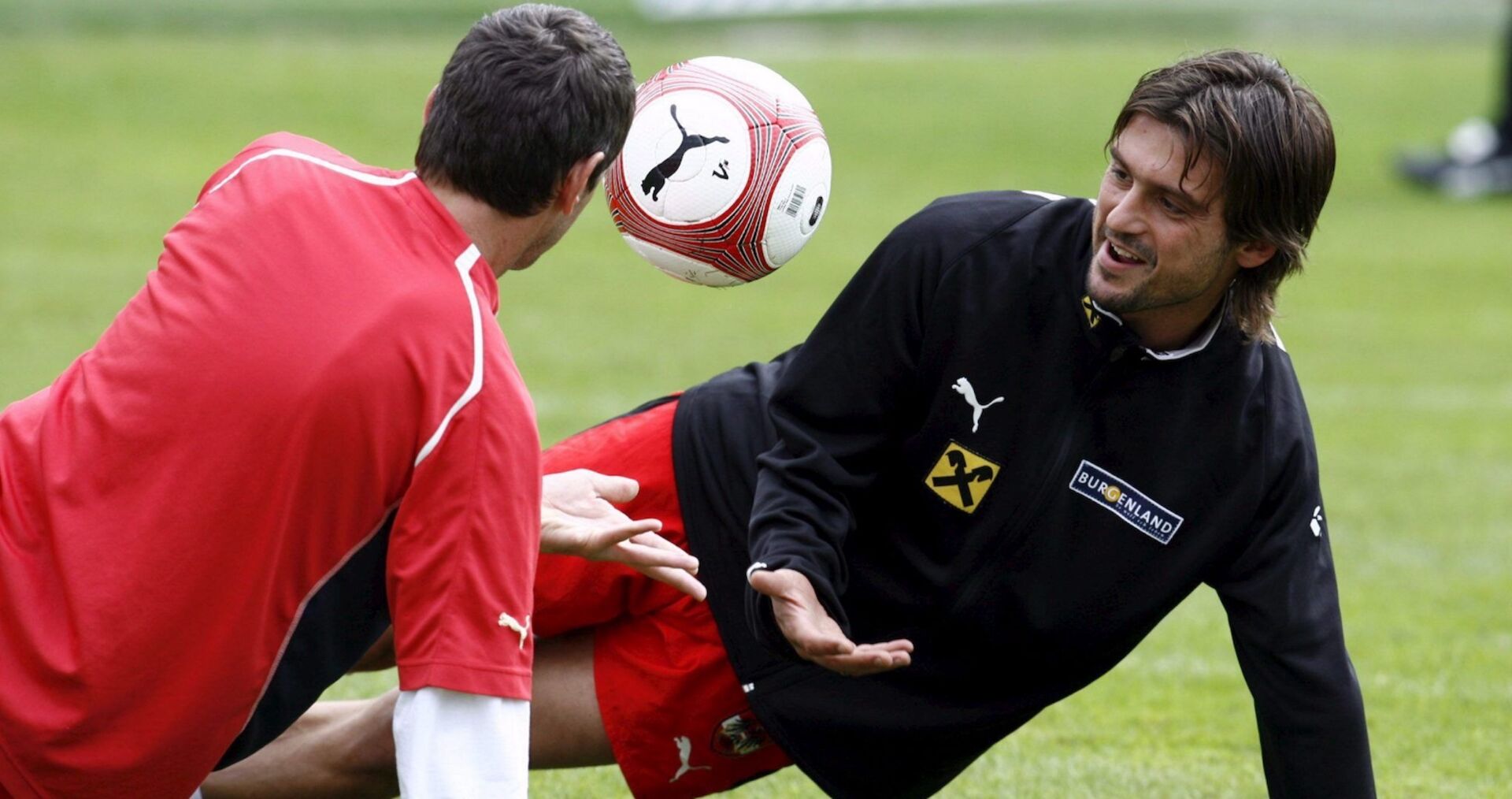 Heute spielt er wieder in Salzburg und will jungen Kickern helfen.