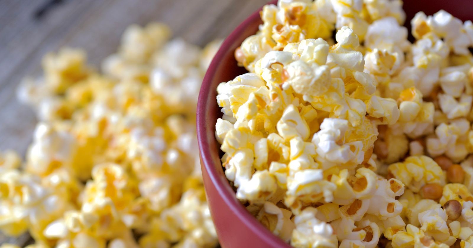 Popcorn in einer Schüssel