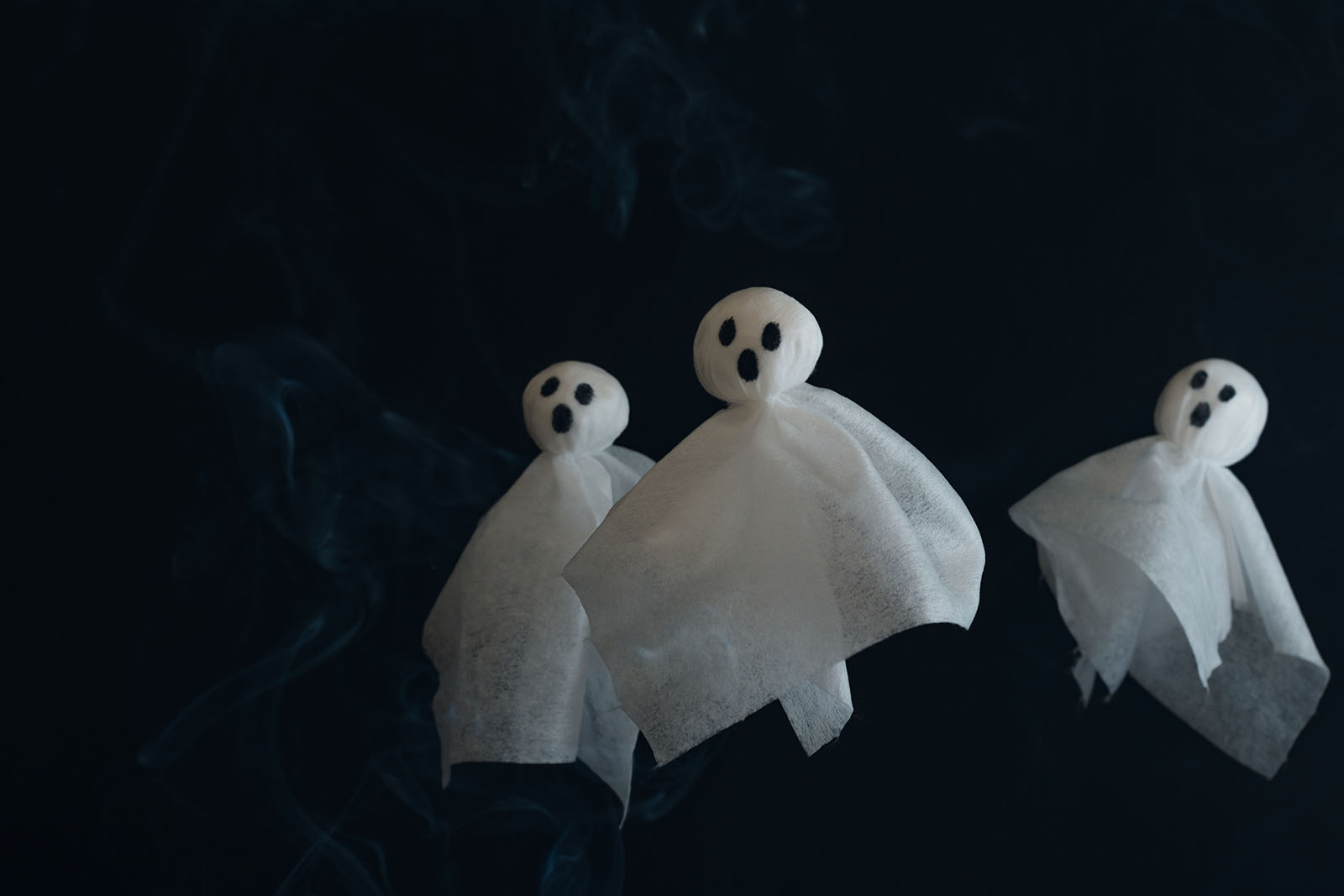 Taschentuchgeister | Credit: iStock.com/Igor Barilo