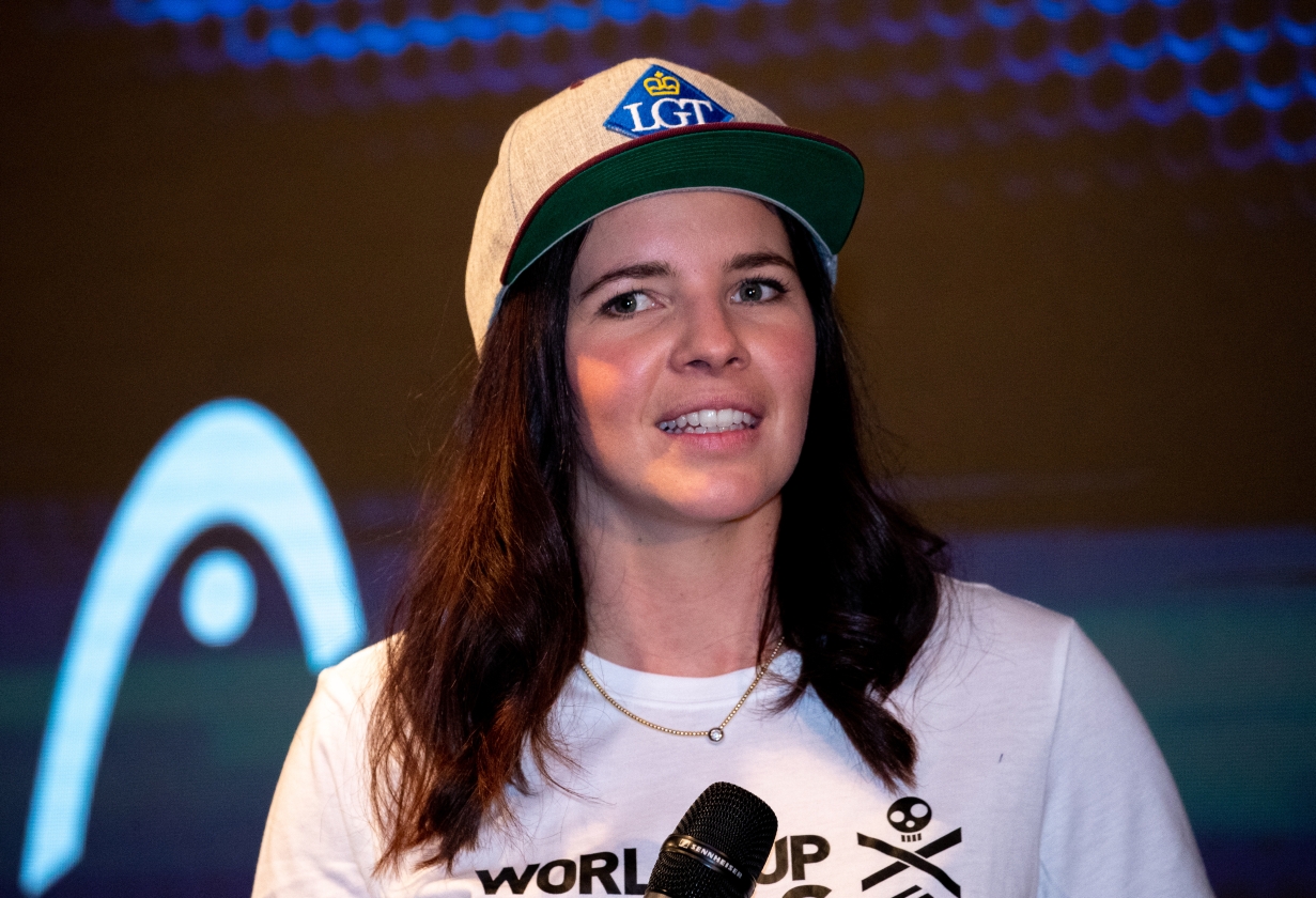 Die Liechtensteinerin ist mit Moderator Fabio Nay verheiratet.