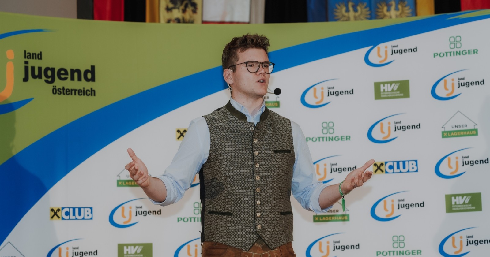 ÖVP nominiert den 24-jährigen Maximilian Aigner einstimmig als neuen Landesrat.