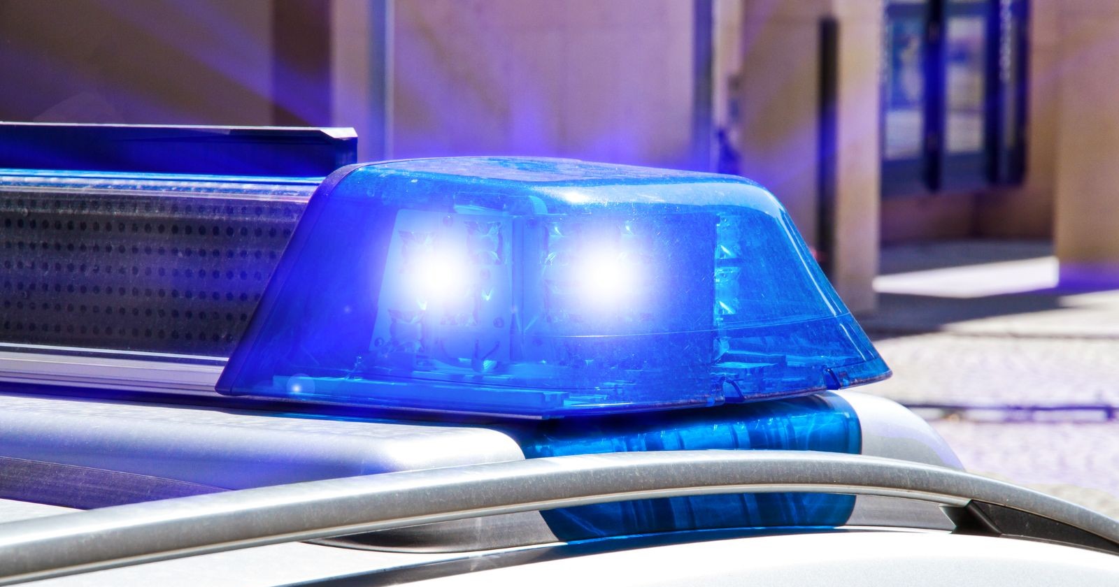 Polizeieinsatz nach Raufhandel in der Amraser Straße - Blaulicht als Themenbild für den Einsatz.