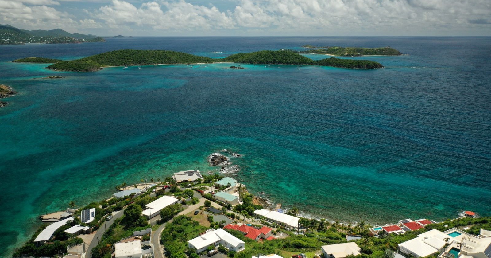 Luftaufnahme von Little Saint James, der Insel auf der Jeffrey Epstein gelebt hat