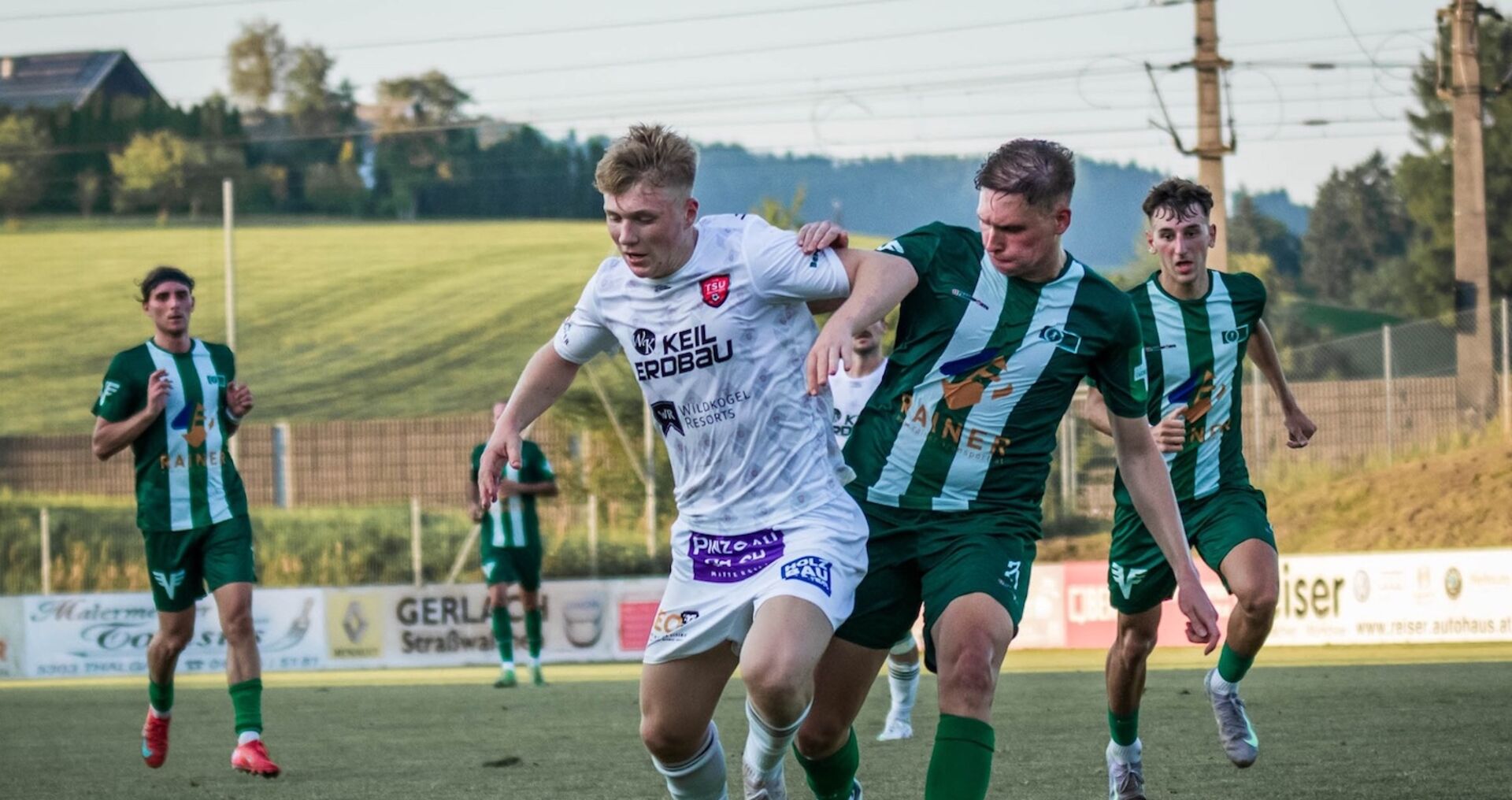Nico Lukasser-Weitlaner in Aktion gegen Straßwalchen.