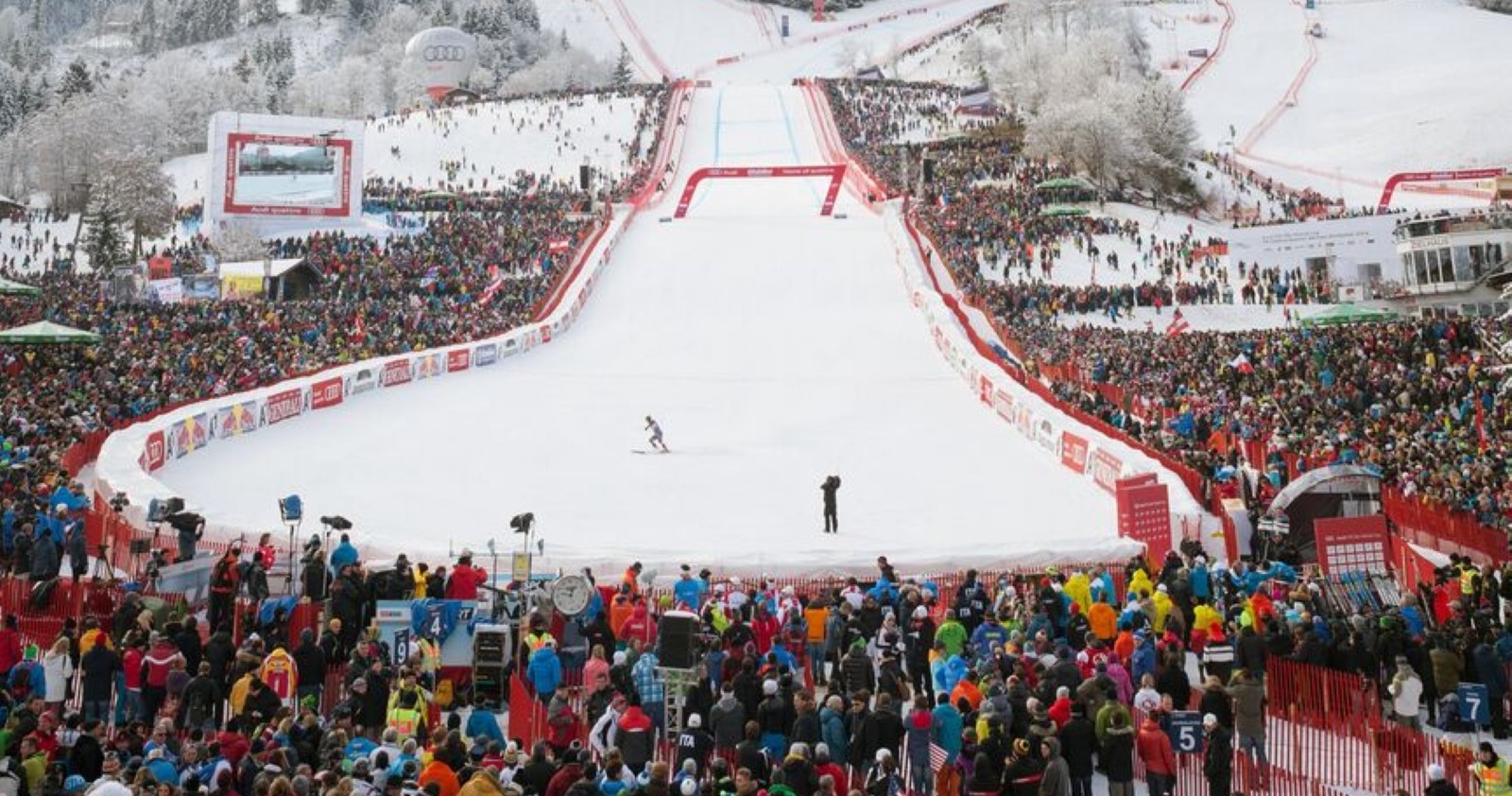Skiabfahrtspiste in Kitzbühel beim Hahnenkamm Rennen