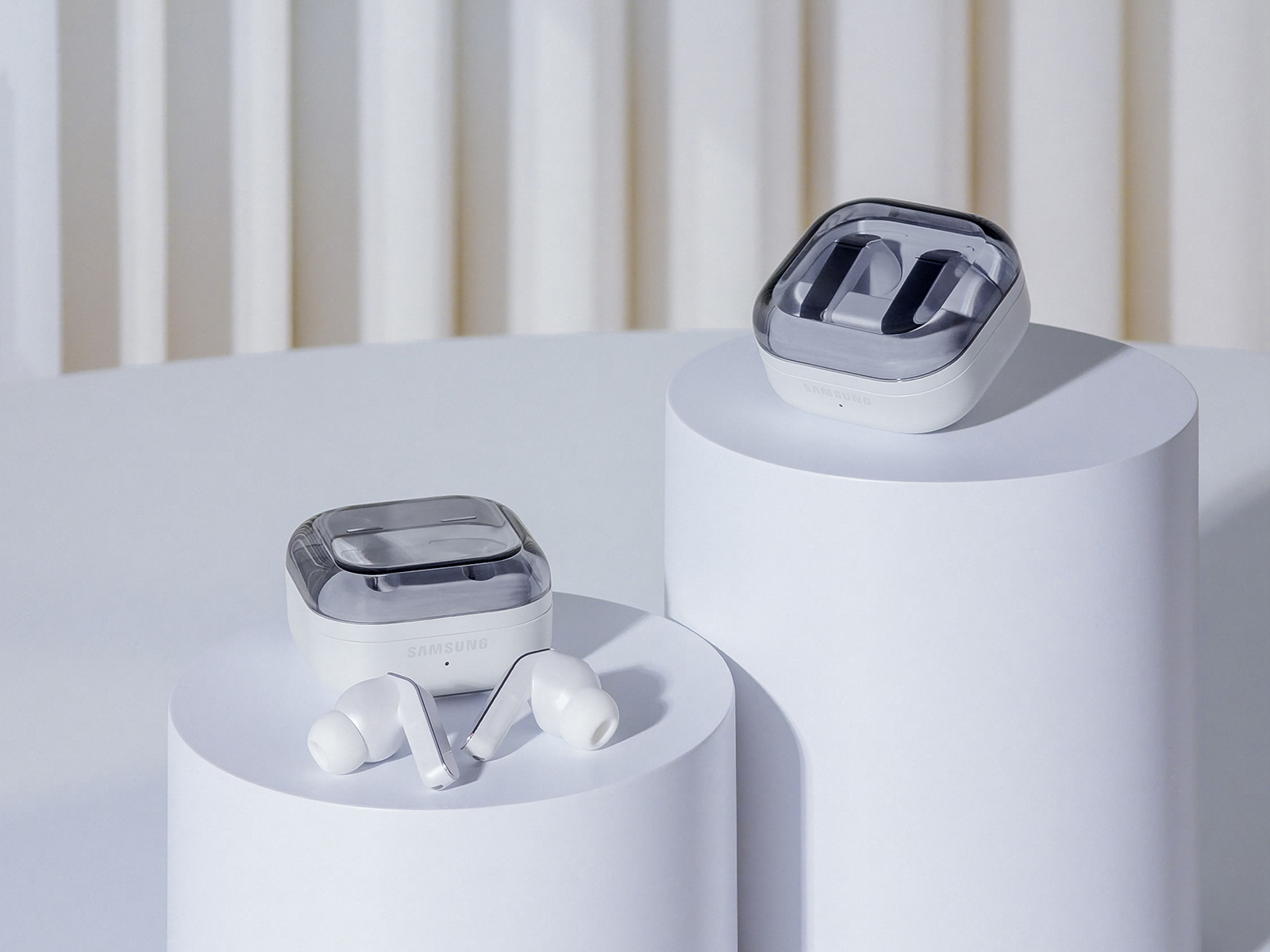 Smartphone-Kopfhörer in Weiß | Credit: Samsung