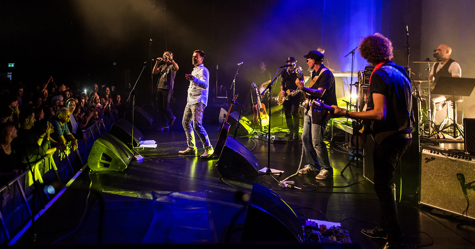 Band live auf der Bühne | Credit: Philipp Greindl