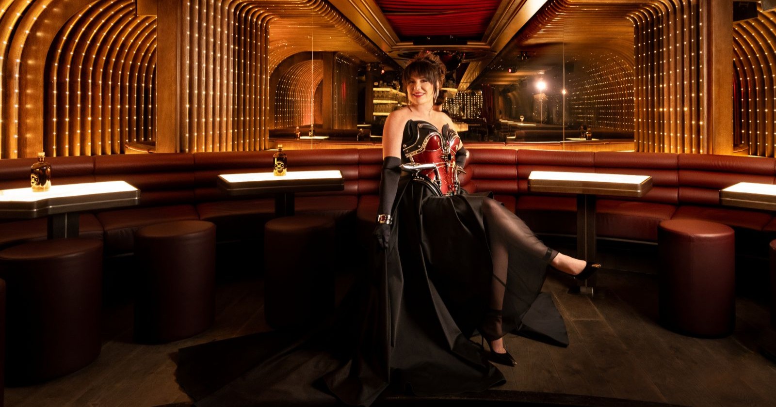 Porträt in Ballrobe sitzend