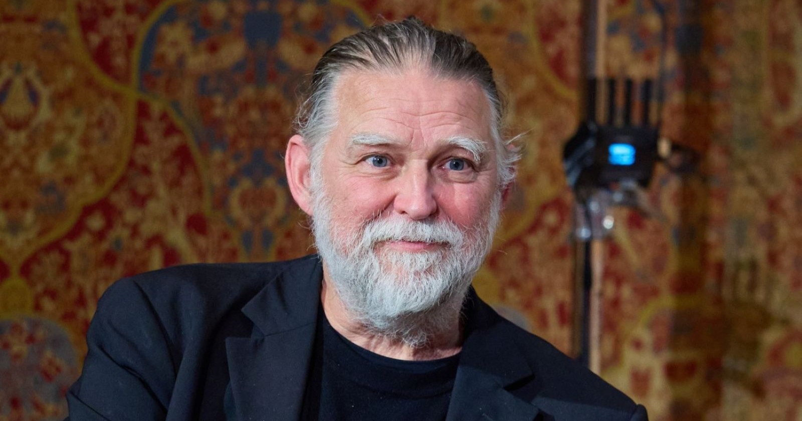 Porträt des österreichischen Juristen und ehemaligen Nationalratsabgeordneten Alfred Noll, er ist im Alter von 66 Jahren verstorben. Todesursache ist nicht bekannt.